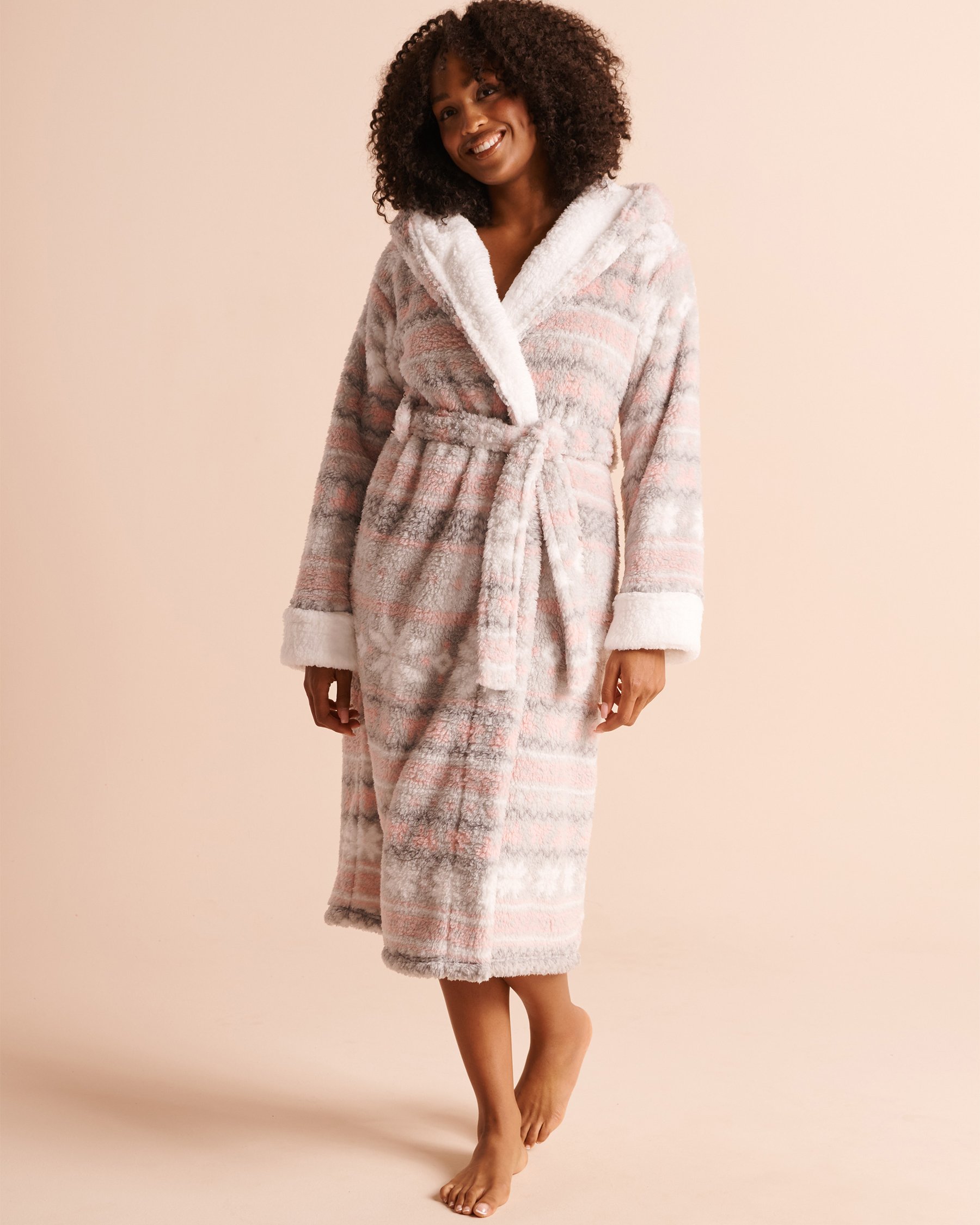 LA VIE EN ROSE Fair Isle Sherpa Long Hooded Robe Grey/Fair Isle 40600246 - View1