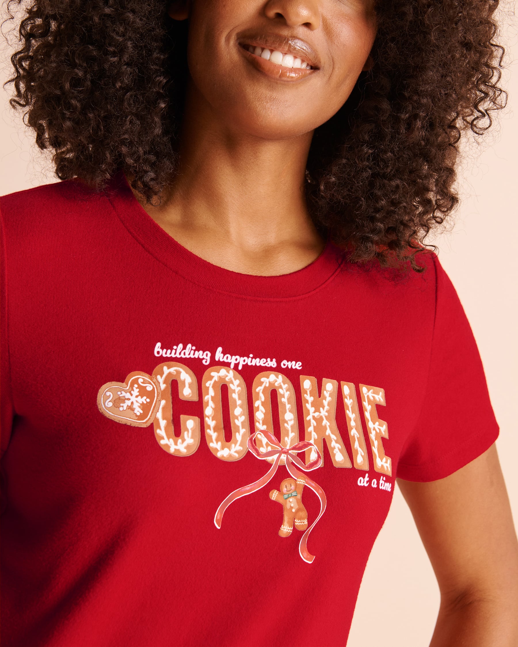 LA VIE EN ROSE Cookie Print Soft Knit Short Sleeve T-shirt Candy Cane Red 40100925 - View3