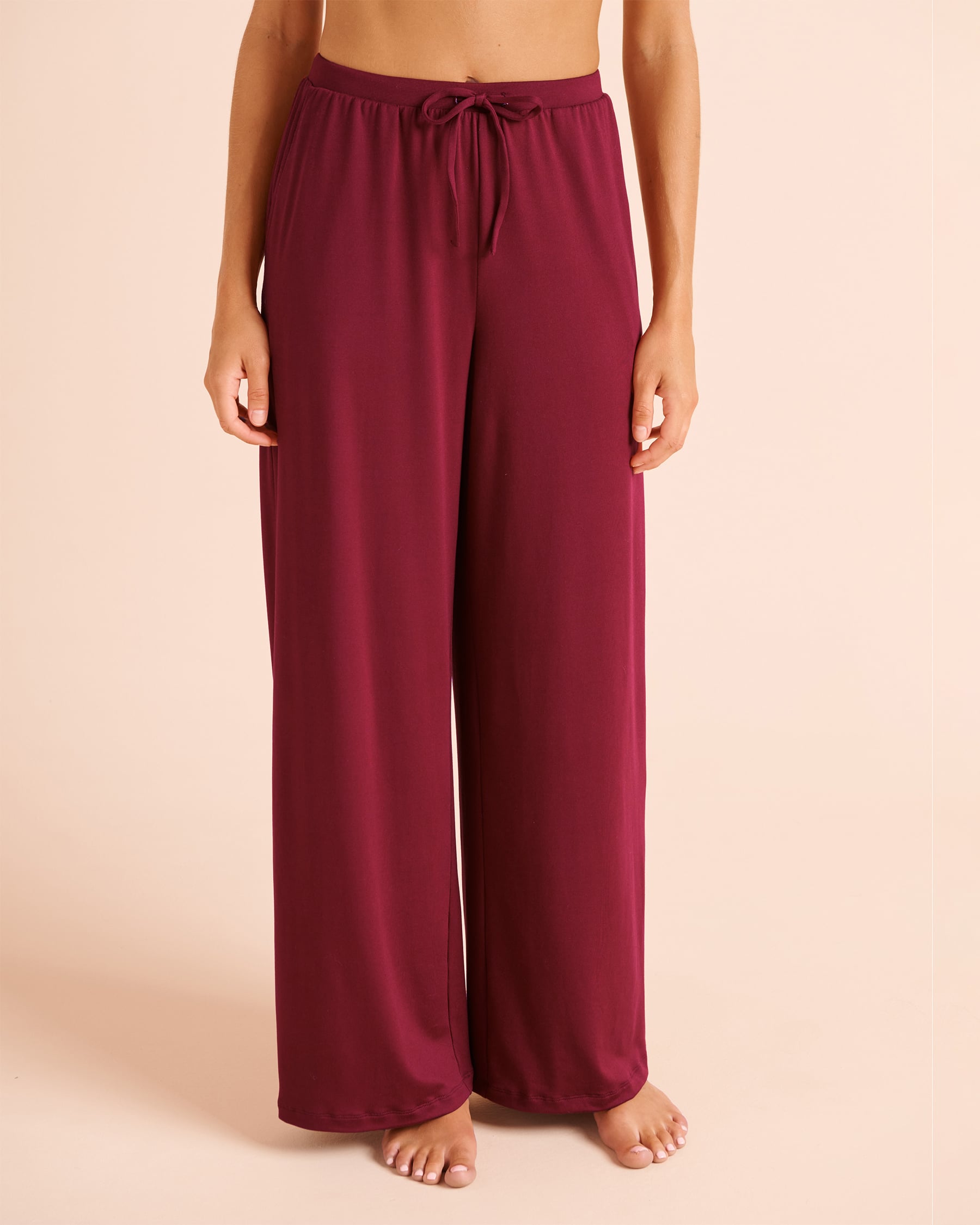 LA VIE EN ROSE Pantalon de pyjama jambe large ultra doux Bourgogne festif 40200900 - View1