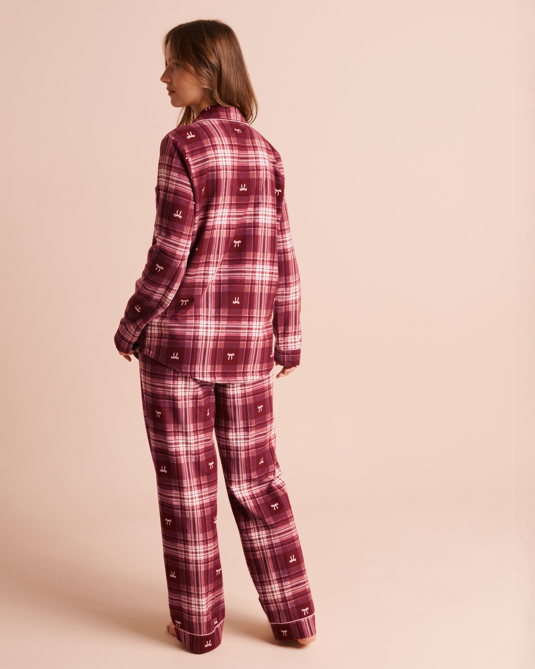 LA VIE EN ROSE Bow & Plaid Print Flannel Pajama Set Burgundy/Plaid 40400103 - View3