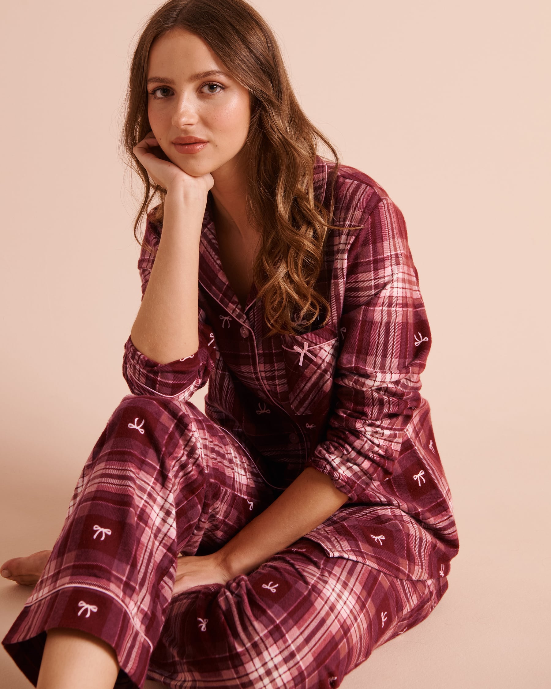 LA VIE EN ROSE Bow & Plaid Print Flannel Pajama Set Burgundy/Plaid 40400103 - View5