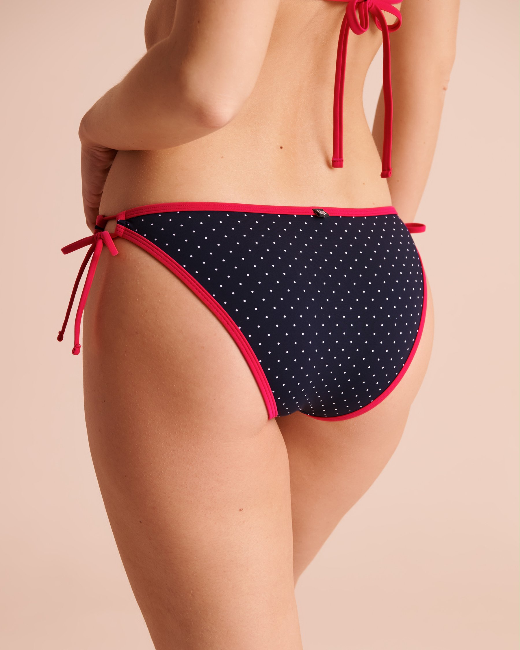 LA VIE EN ROSE AQUA Bas de bikini brésilien noué aux hanches NAVY POP Pois bleu marine 70300968 - Voir2