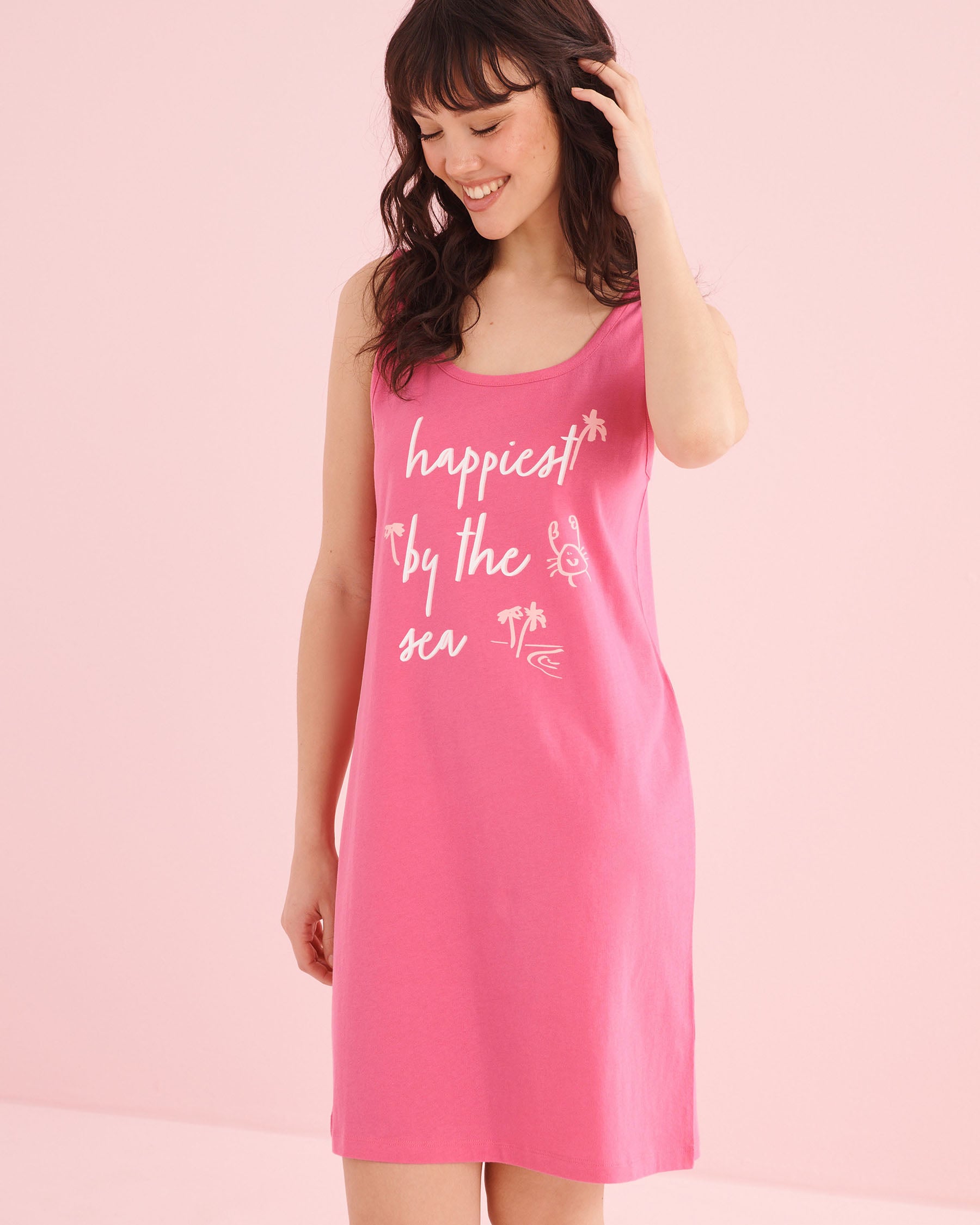 LA VIE EN ROSE Chemise de nuit en coton imprimé palmiers et crabes Rose fuchsia 40500496 - View1