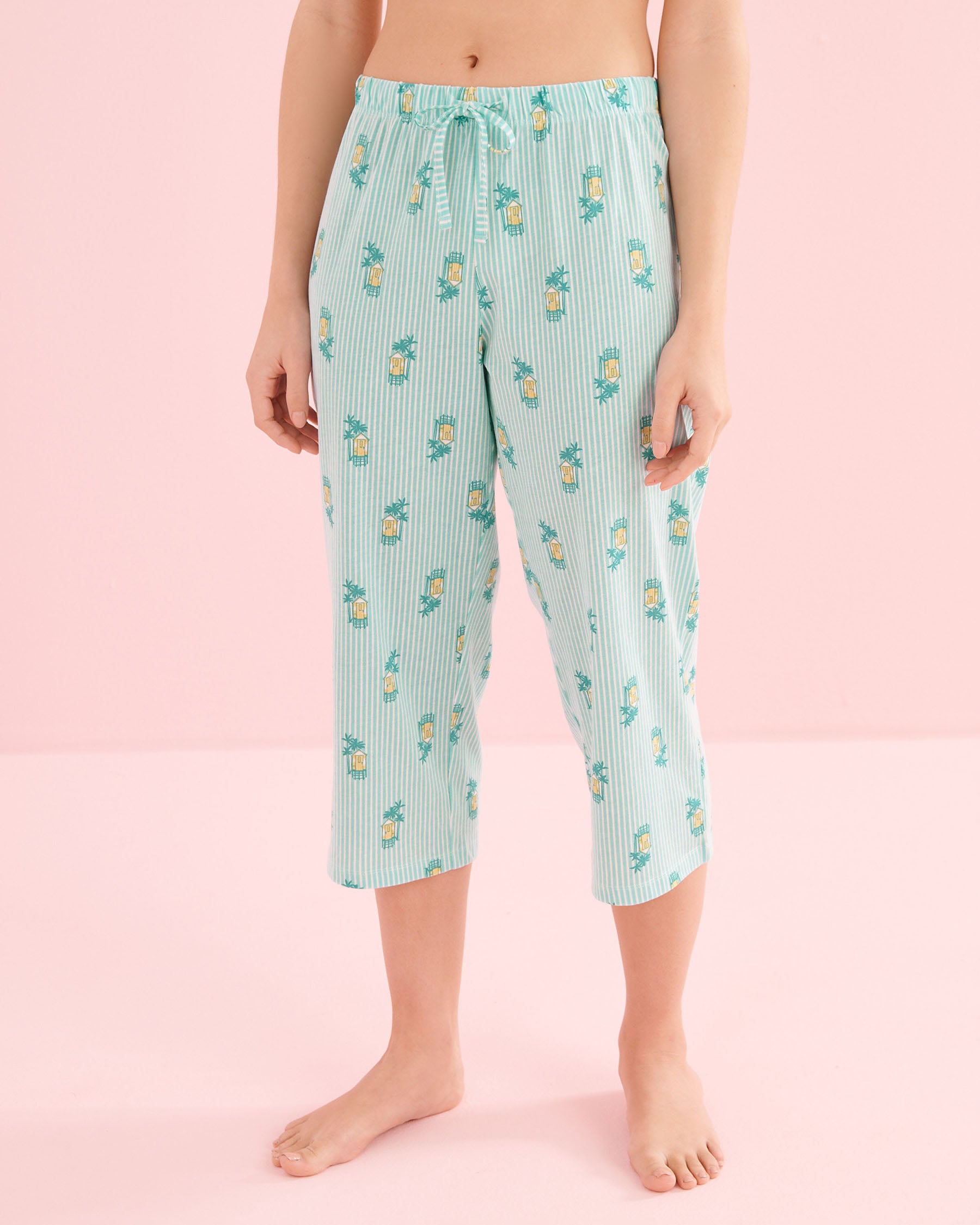 LA VIE EN ROSE Sea Cabin Print Cotton T-shirt and Capris PJ Set Turquoise Blue 40400097 - View4