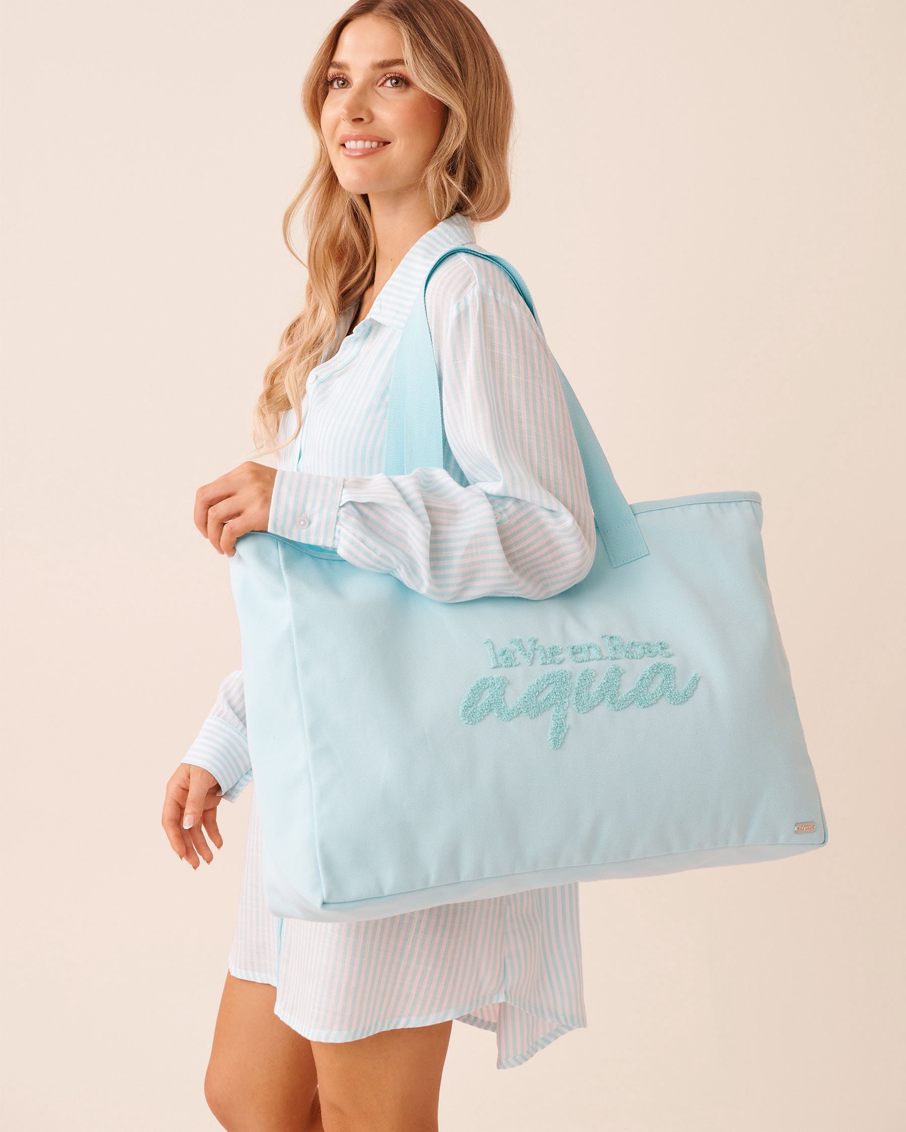 LA VIE EN ROSE AQUA La Vie en Rose Beach Bag Caribbean Sea 80500121 - View3