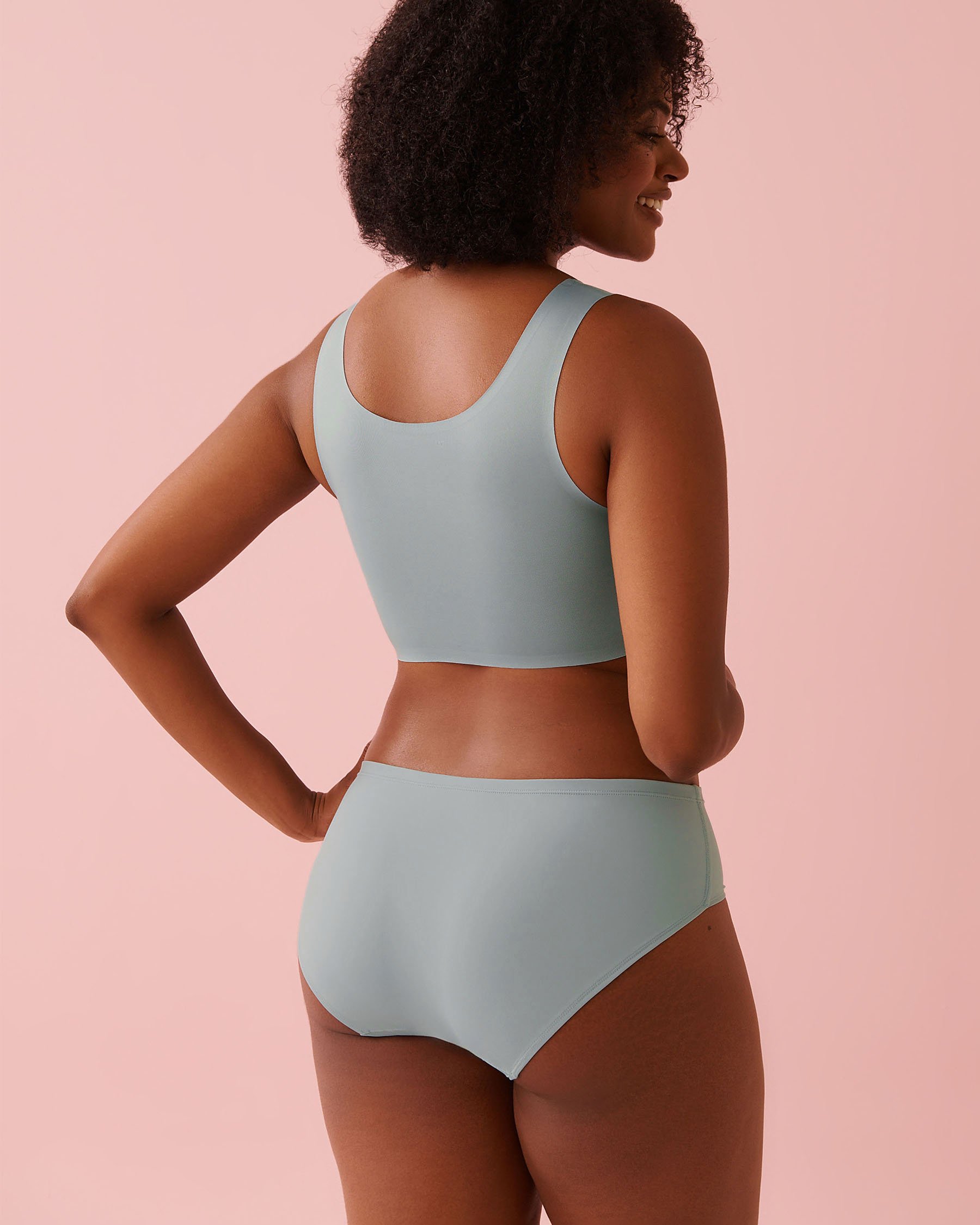 LA VIE EN ROSE Lightly Lined Full Coverage Lounge Tank Bra Blue Grey 10200575 - View2