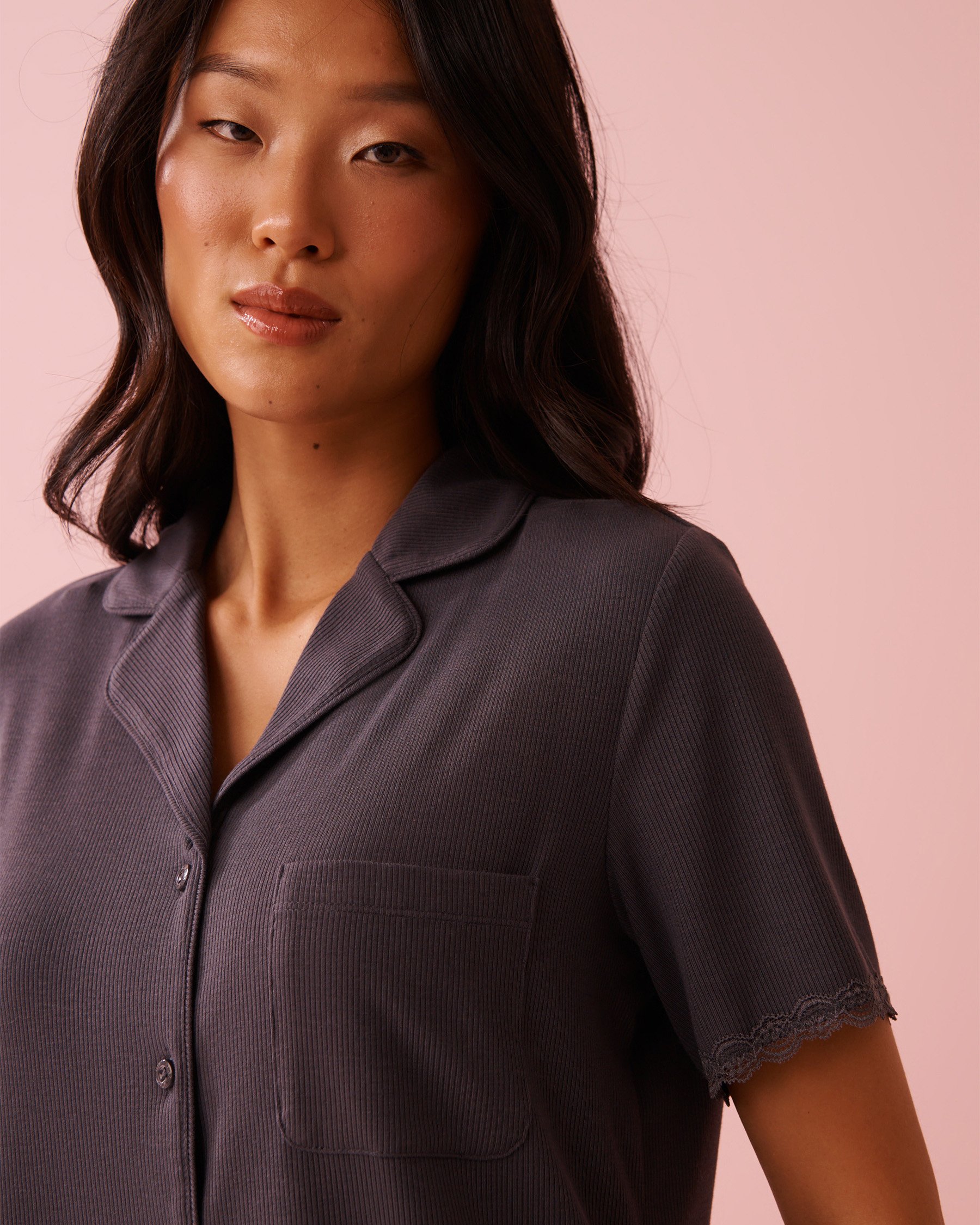 LA VIE EN ROSE Ribbed Modal and Lace Trim Button-down Shirt Anthracite 60100177 - View3