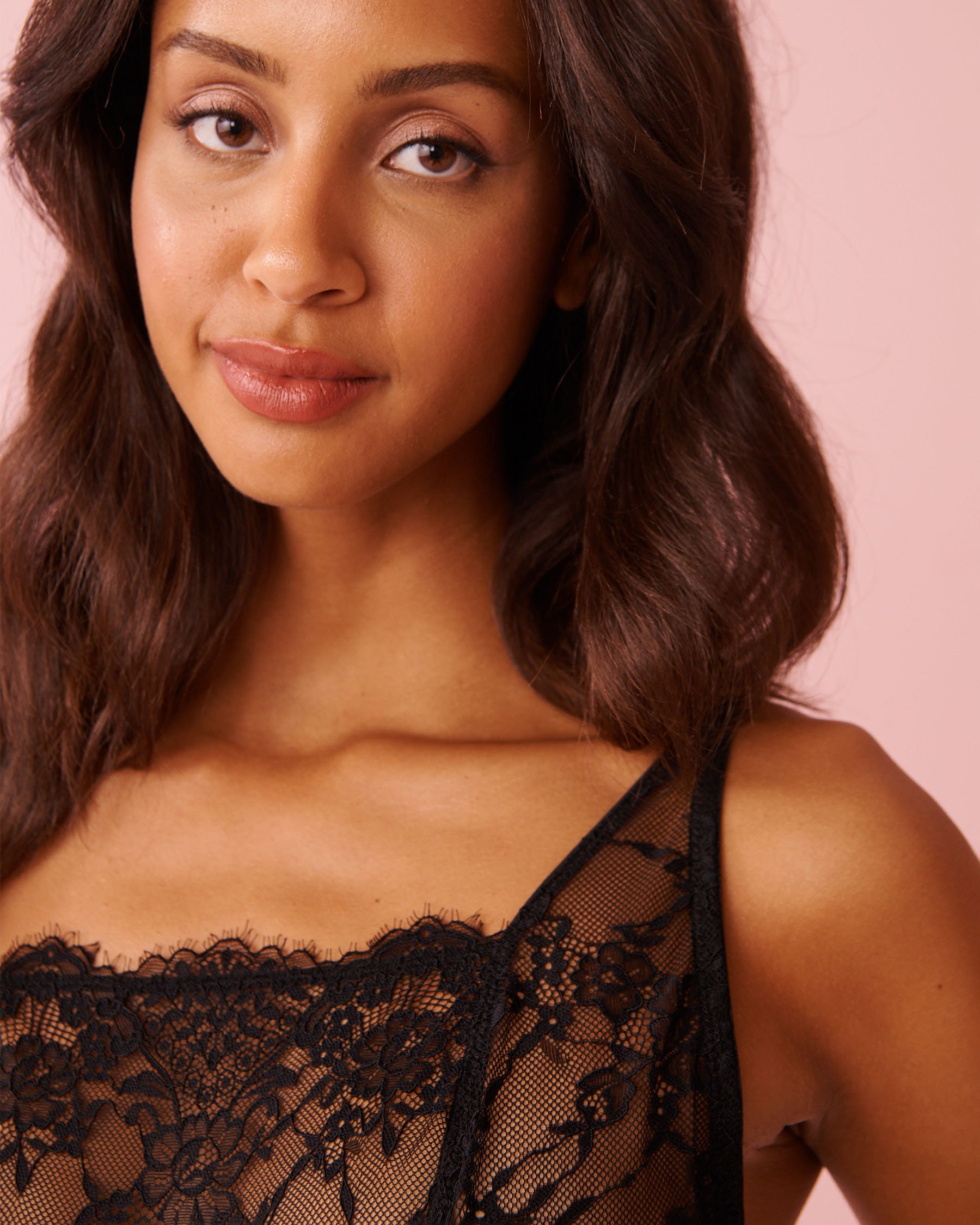 LA VIE EN ROSE Square Neck Lace Cheeky Teddy Black 60300119 - View4