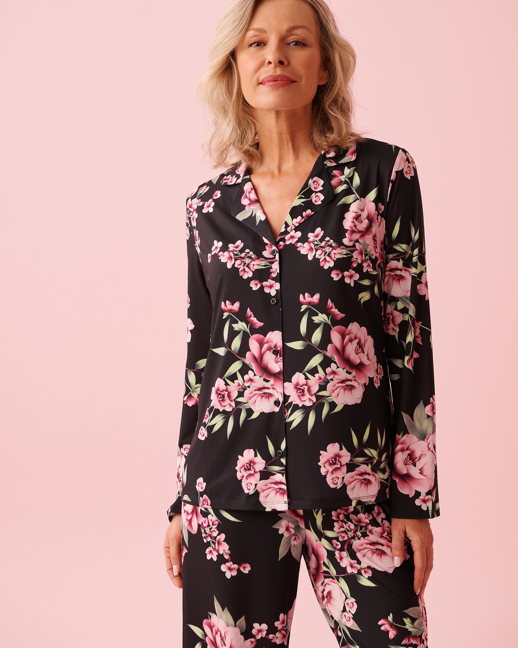 LA VIE EN ROSE Peony Print Recycled Fibers Button-down Shirt Black/Pink Flowers 60100175 - View1