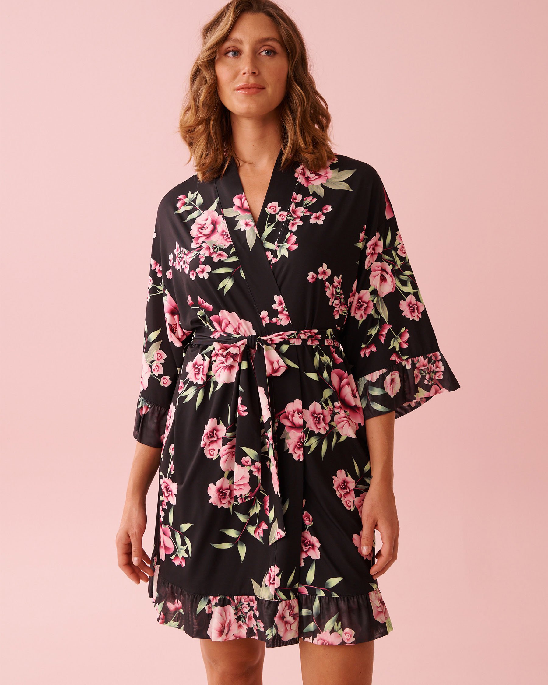 LA VIE EN ROSE Peony Print Recycled Fibers Mesh Trim Kimono Black/Pink Flowers 60600111 - View1
