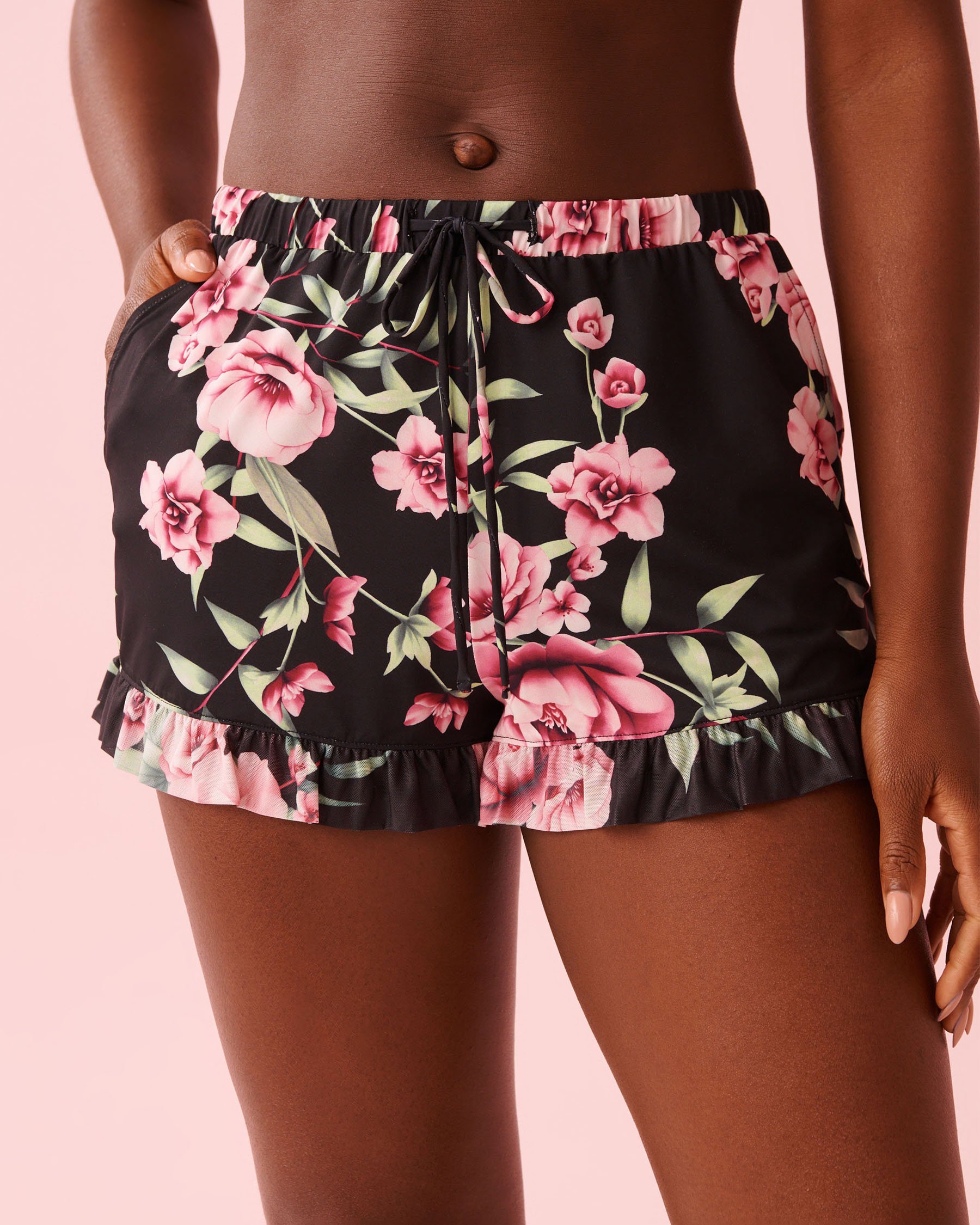 LA VIE EN ROSE Peony Print Recycled Fibers Mesh Trim Shorts Black/Pink Flowers 60200168 - View1