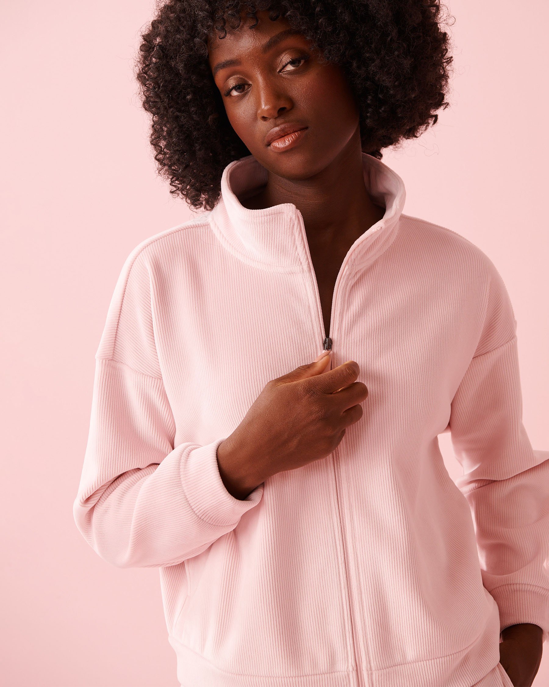 LA VIE EN ROSE Heavy Ribbed Zip-up Sweatshirt Pale Pink 50100121 - View4