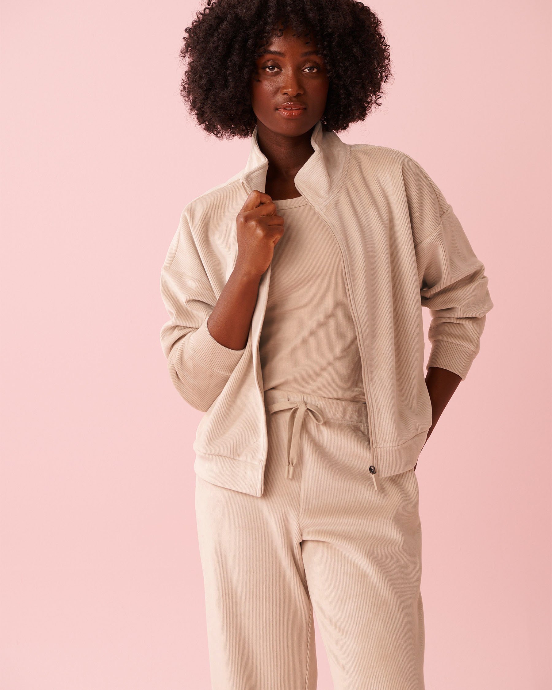 LA VIE EN ROSE Chandail à fermeture éclair épais en tissu côtelé Beige 50100121 - View4