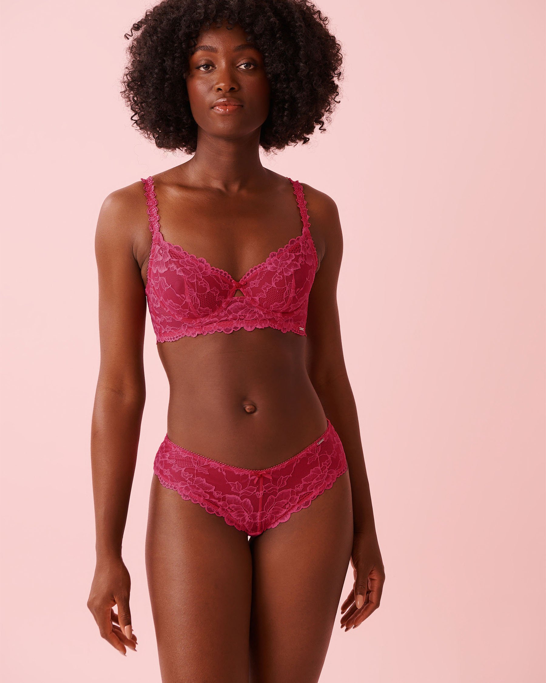LA VIE EN ROSE Culotte cheeky en dentelle avec jarretelles Rose fuchsia 20300472 - View6