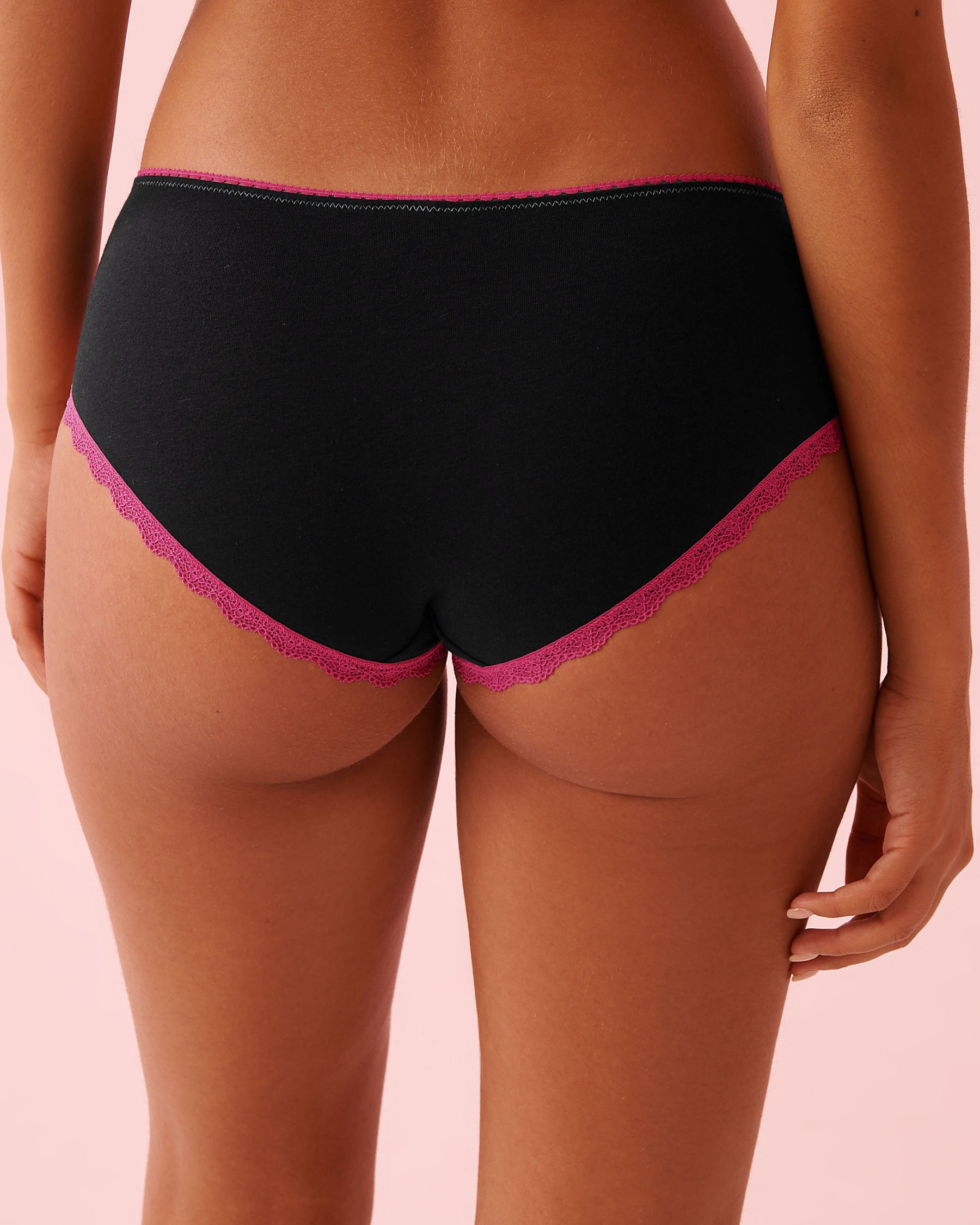 LA VIE EN ROSE Cotton and Lace Detail Hiphugger Panty Black 20100700 - View2