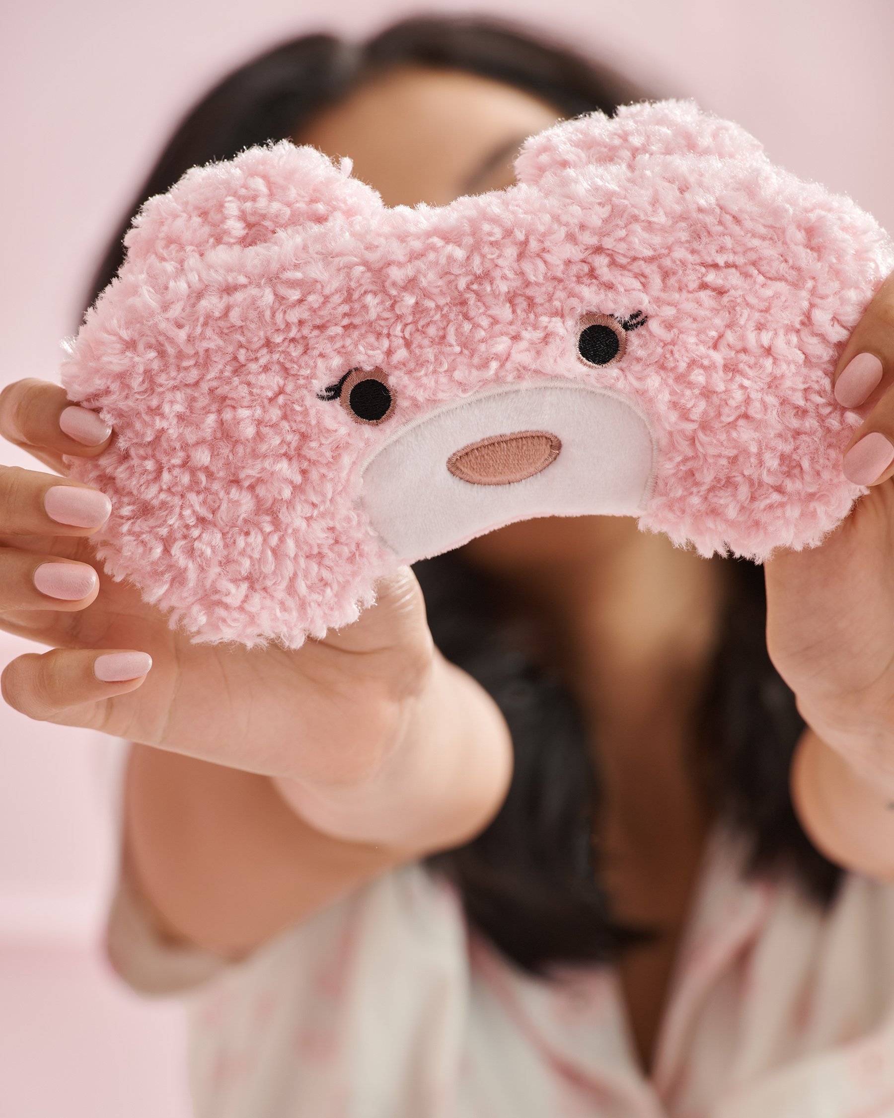 LA VIE EN ROSE Teddy Bear Sleep Mask Dreamy Pink 40700451 - View2