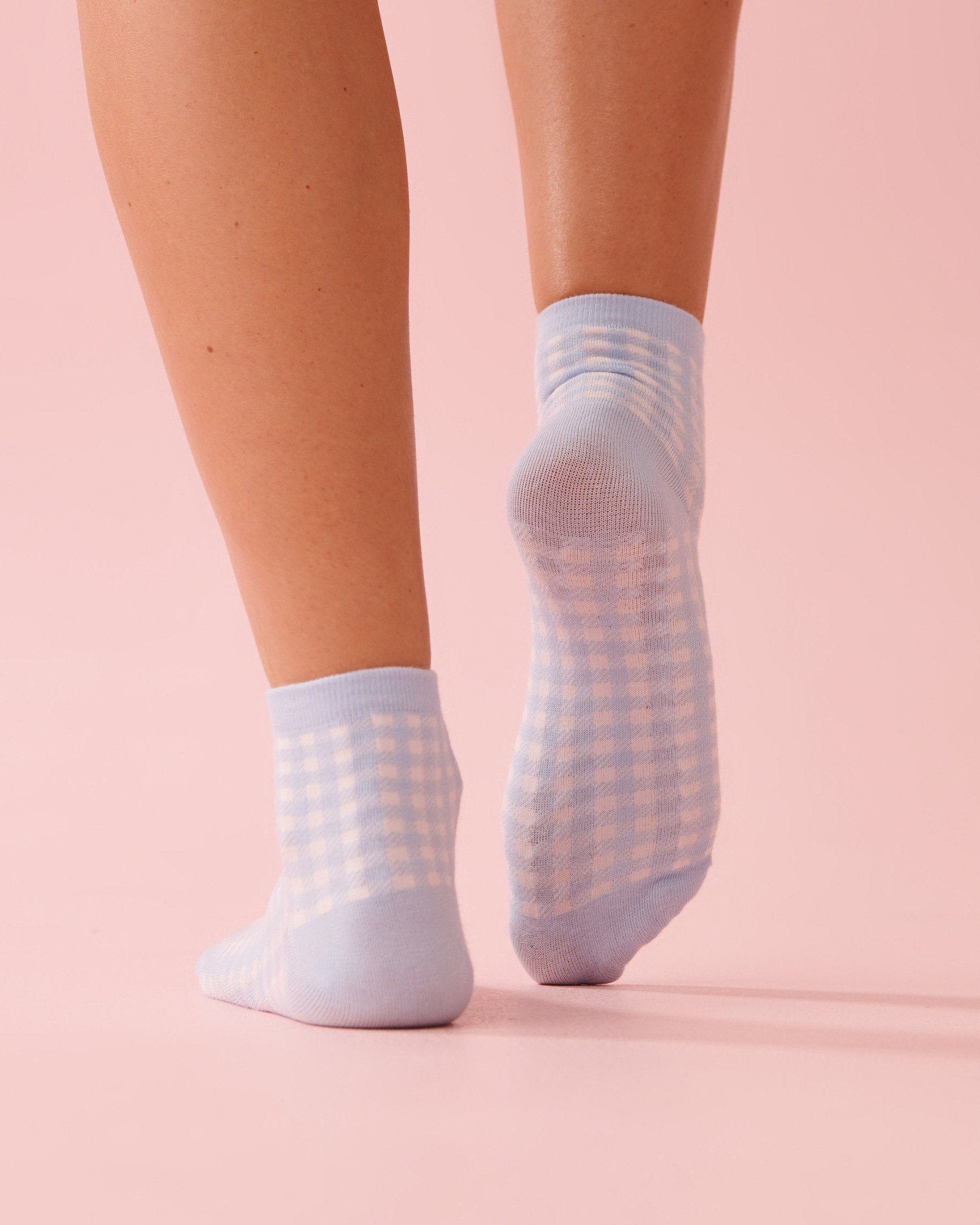 LA VIE EN ROSE Gingham Ribbed Socks Blue Gingham 40700455 - View2
