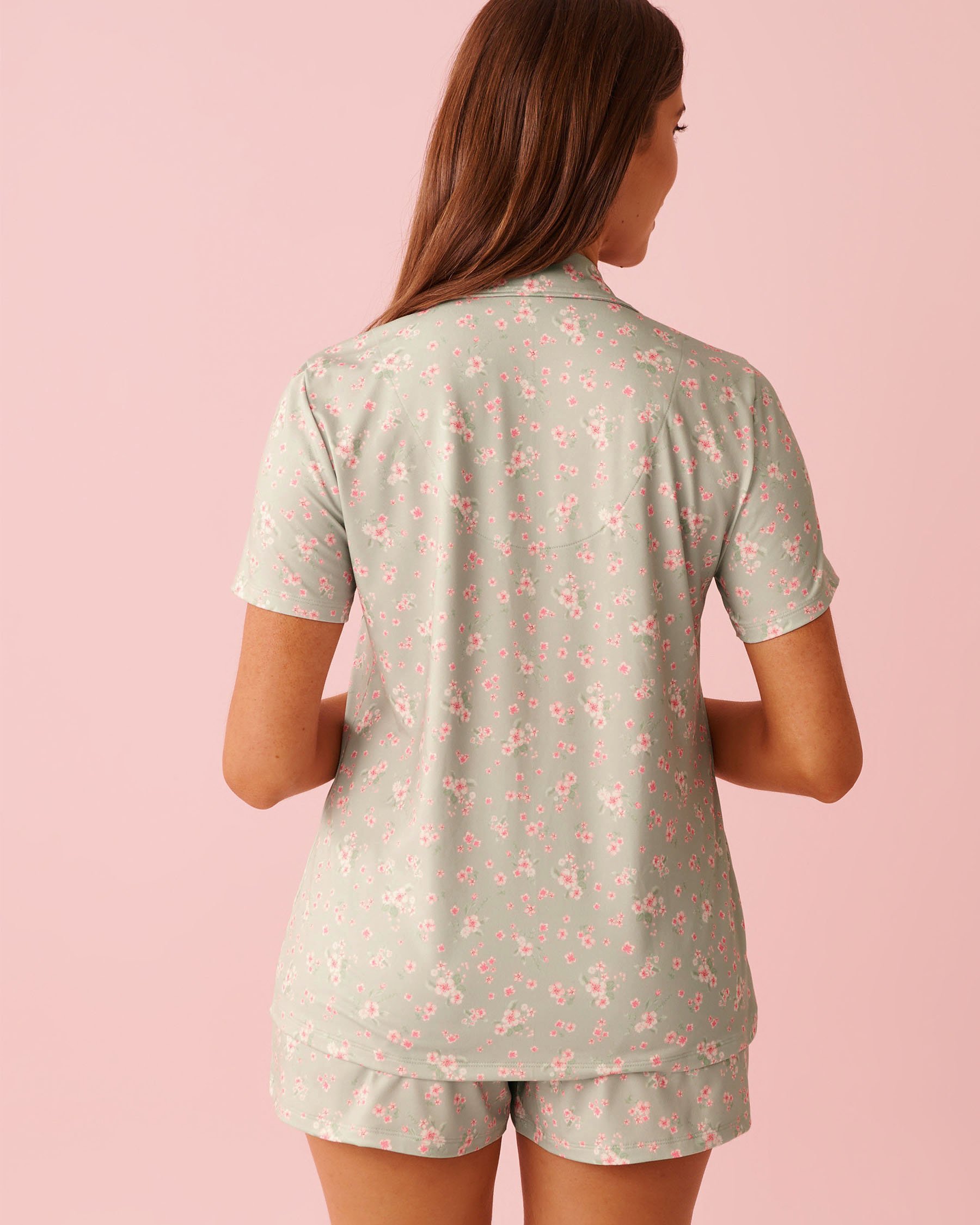 LA VIE EN ROSE Chemisier ultra doux imprimé fleurs de cerisier Vert minéral 40100833 - View2