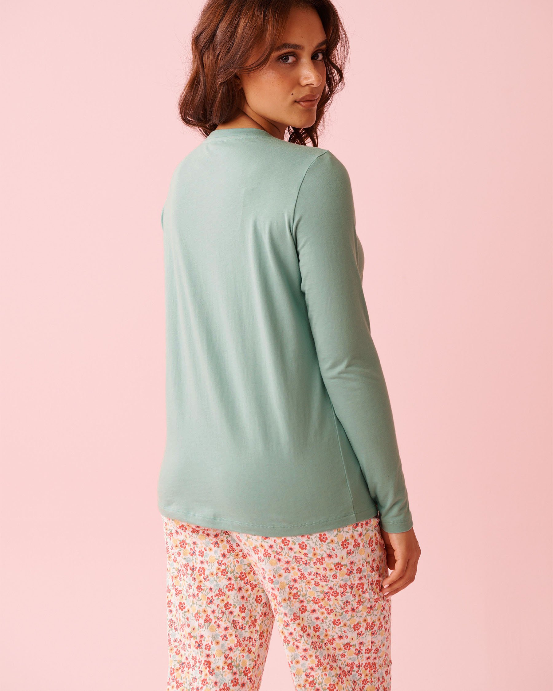 LA VIE EN ROSE Chandail manches longues en coton imprimé chiens et cupcakes Bleu apaisant 40100835 - View2