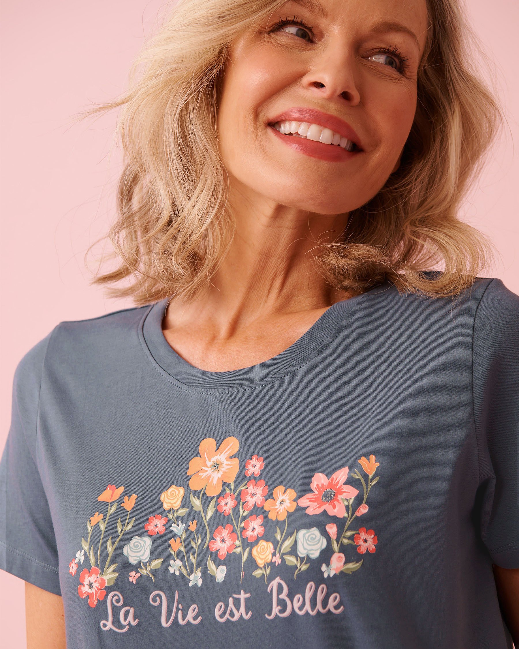 LA VIE EN ROSE Floral Print Cotton Crew Neck T-shirt Misty Blue 40100836 - View3