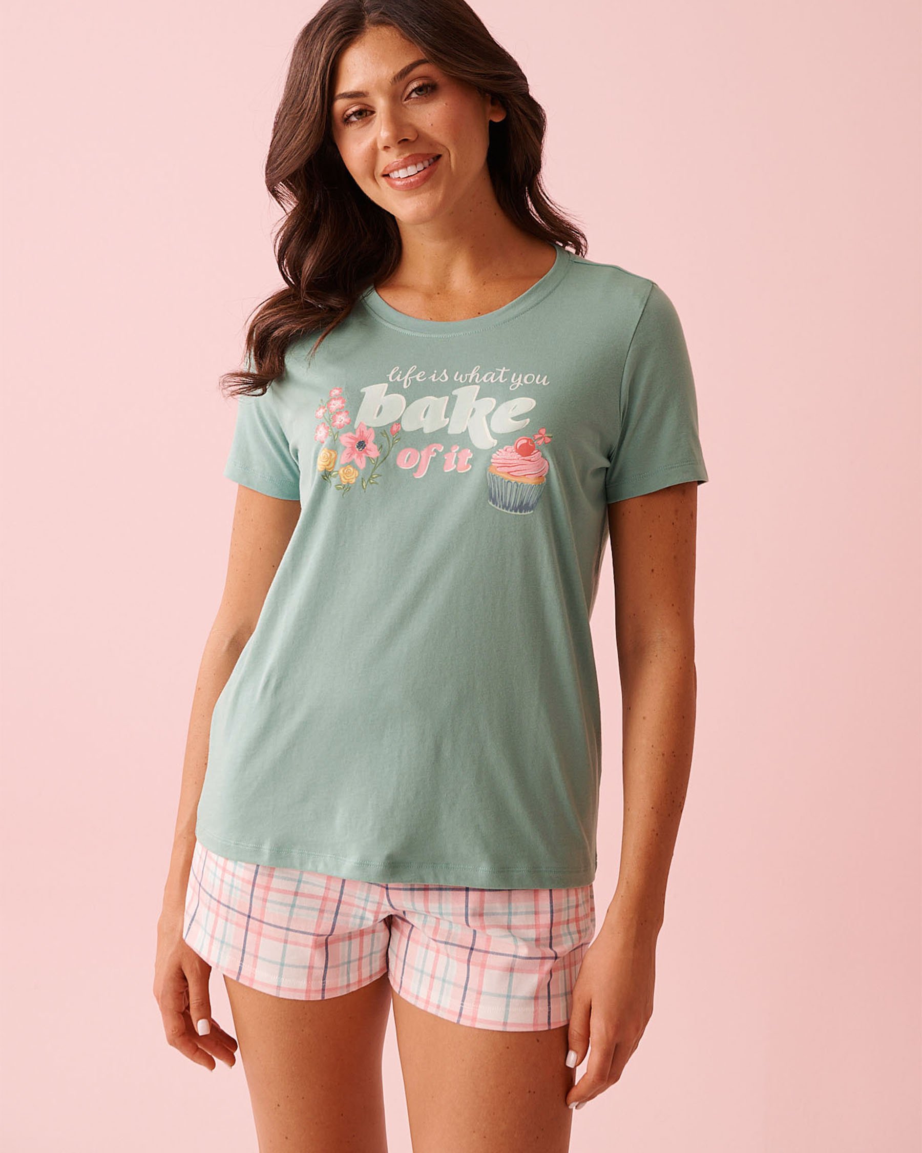 LA VIE EN ROSE Flowers & Cupcake Print Cotton Crew Neck T-shirt Soothing Blue 40100836 - View1