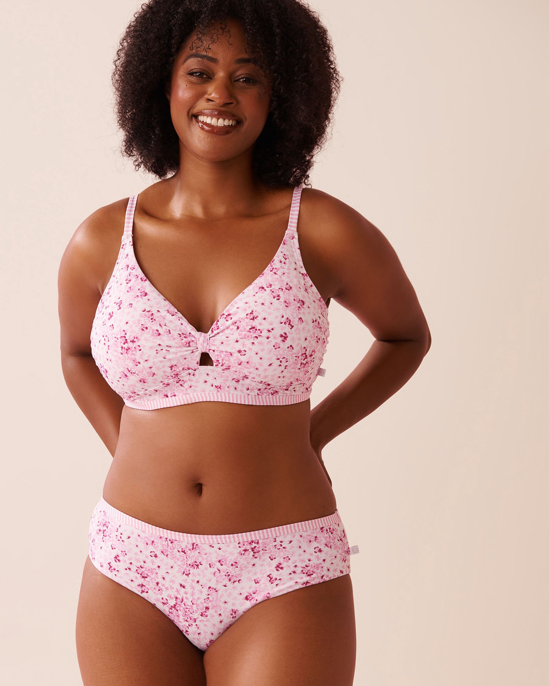 LA VIE EN ROSE AQUA PINK MEADOW D Cup Bralette Bikini Top Pink Meadow 70200205 - View1