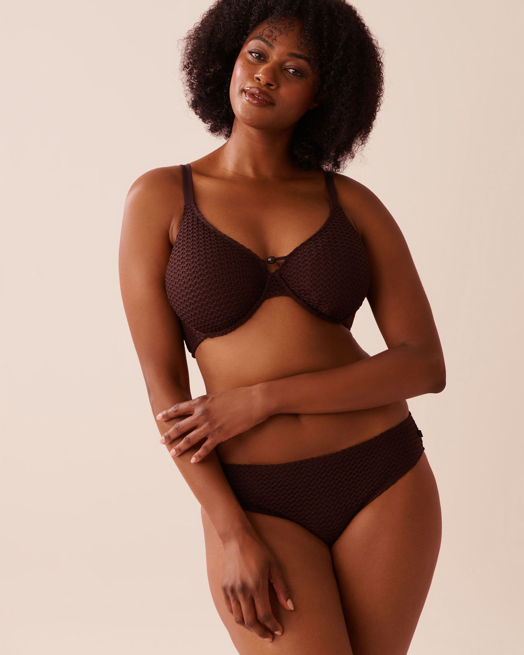 LA VIE EN ROSE AQUA Bas de bikini cheeky en crochet CHOCOLATE Chocolat 70300815 - View3