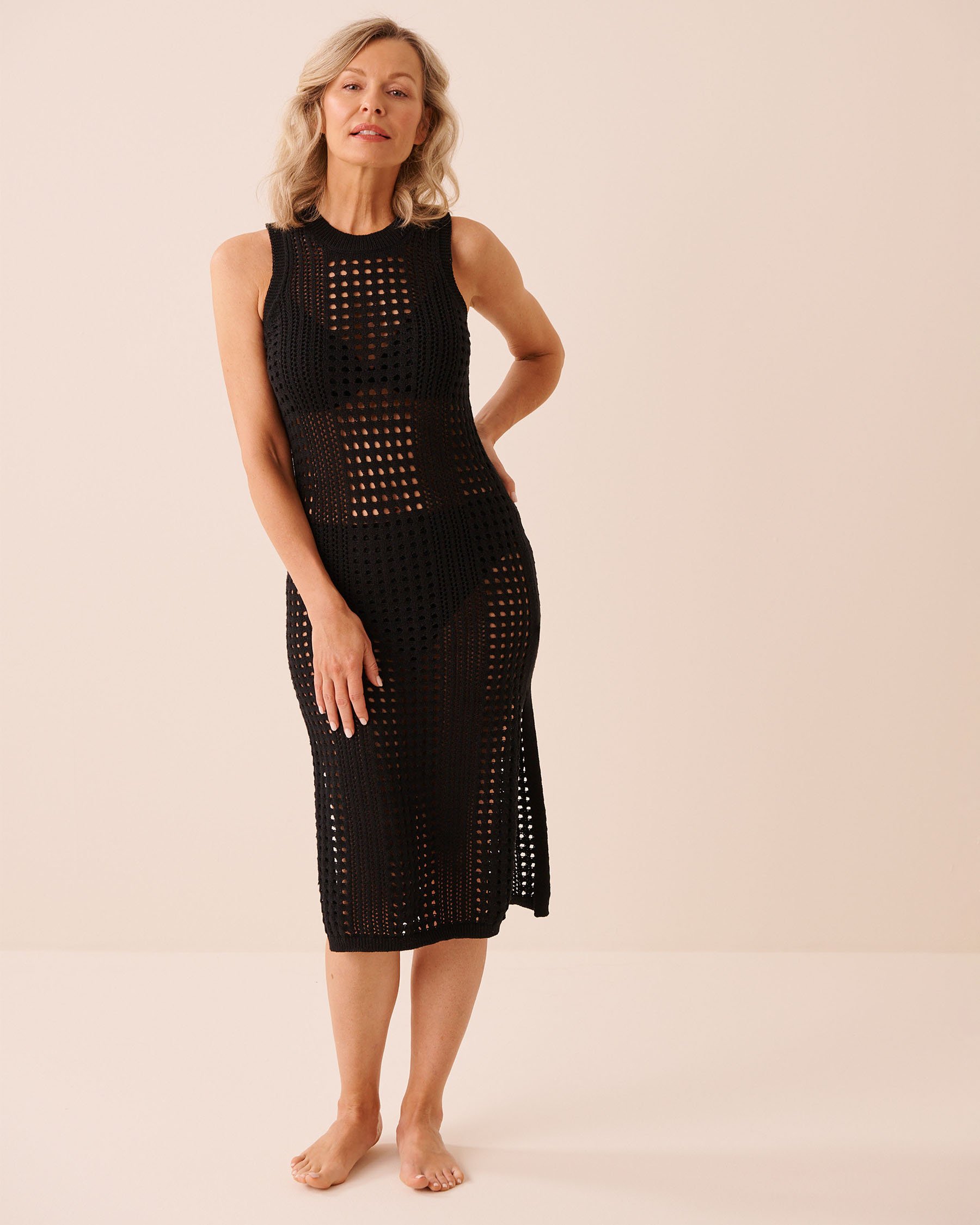 LA VIE EN ROSE AQUA Crochet Maxi Dress Black 80300132 - View1