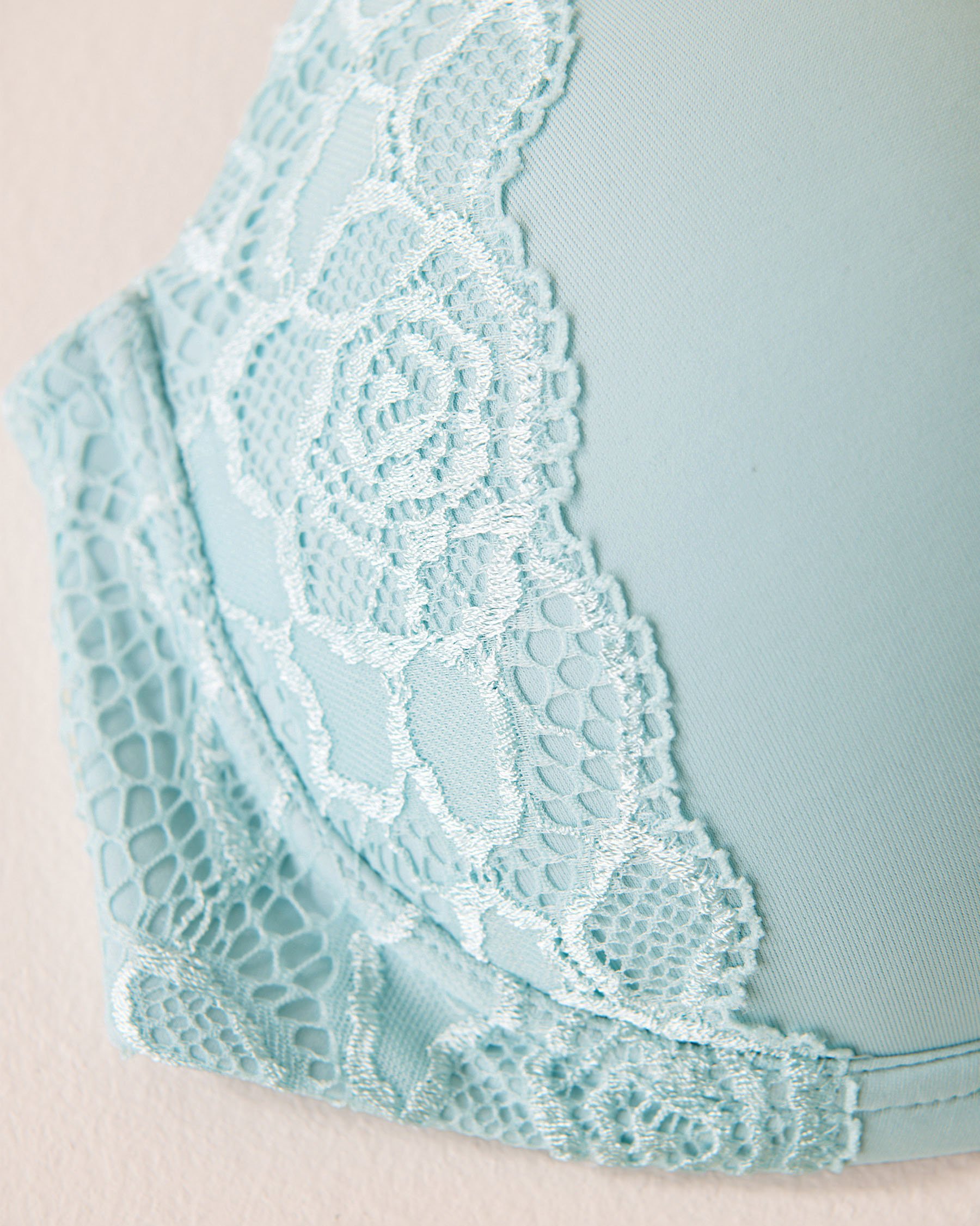 LA VIE EN ROSE Lightly Lined Wireless Mastectomy Bra Baby Blue 10200592 - View3