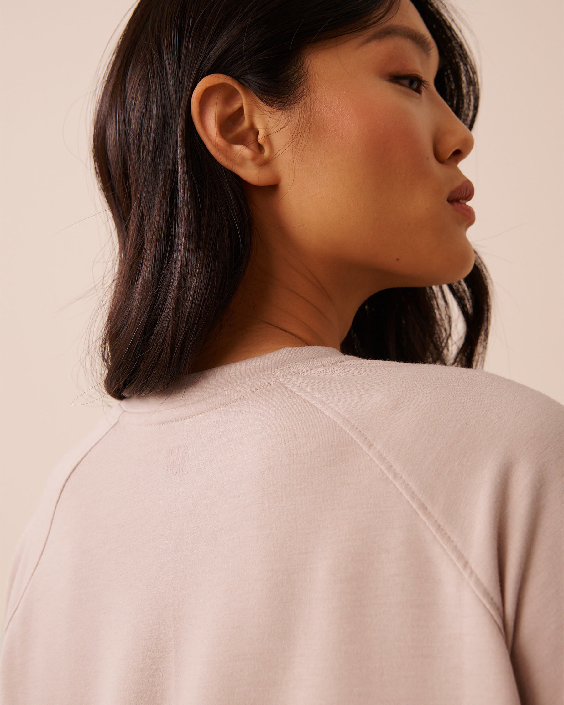 LA VIE EN ROSE T-shirt en molleton Beige grisé 50100127 - Voir3