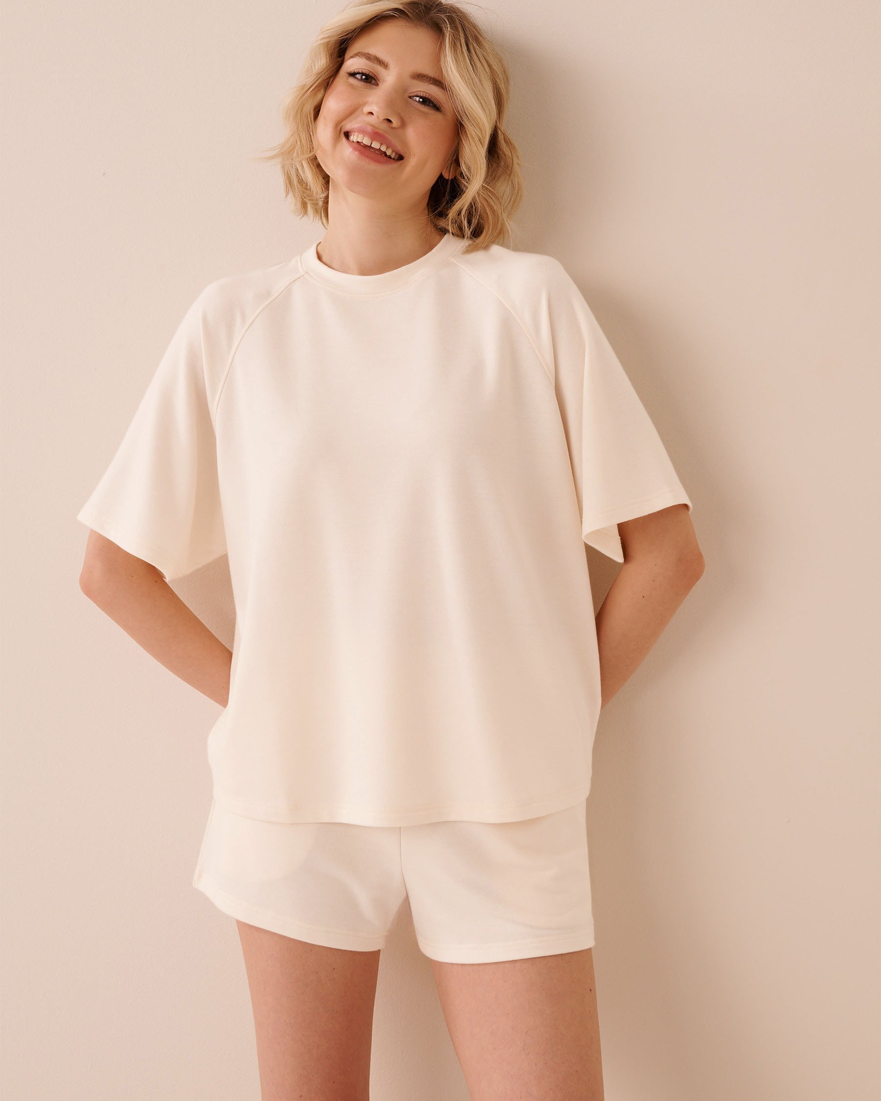 LA VIE EN ROSE T-shirt en molleton Jaune pastel 50100127 - View1