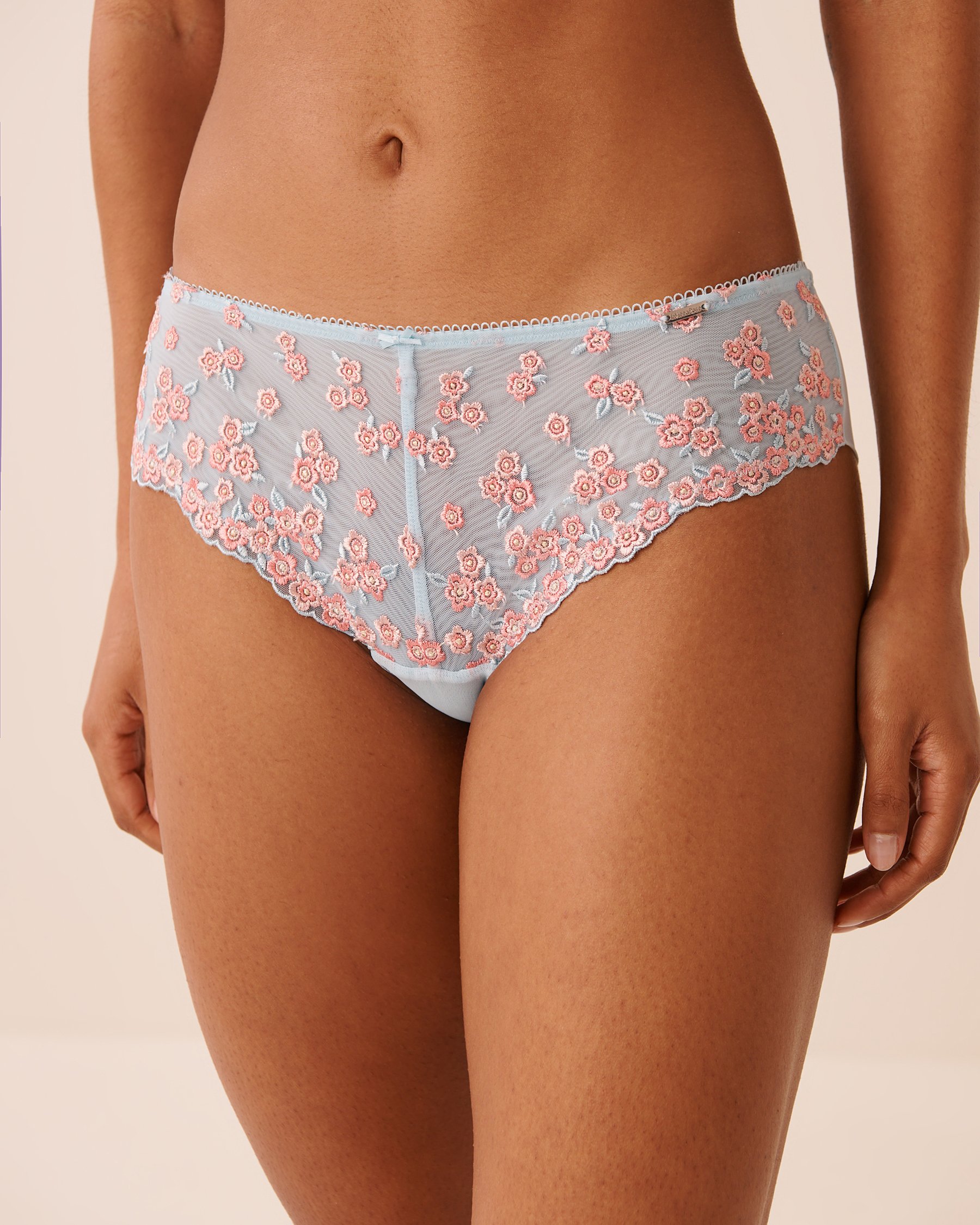 LA VIE EN ROSE Culotte cheeky résille brodée Bleu/Fleurs roses 20300497 - View1