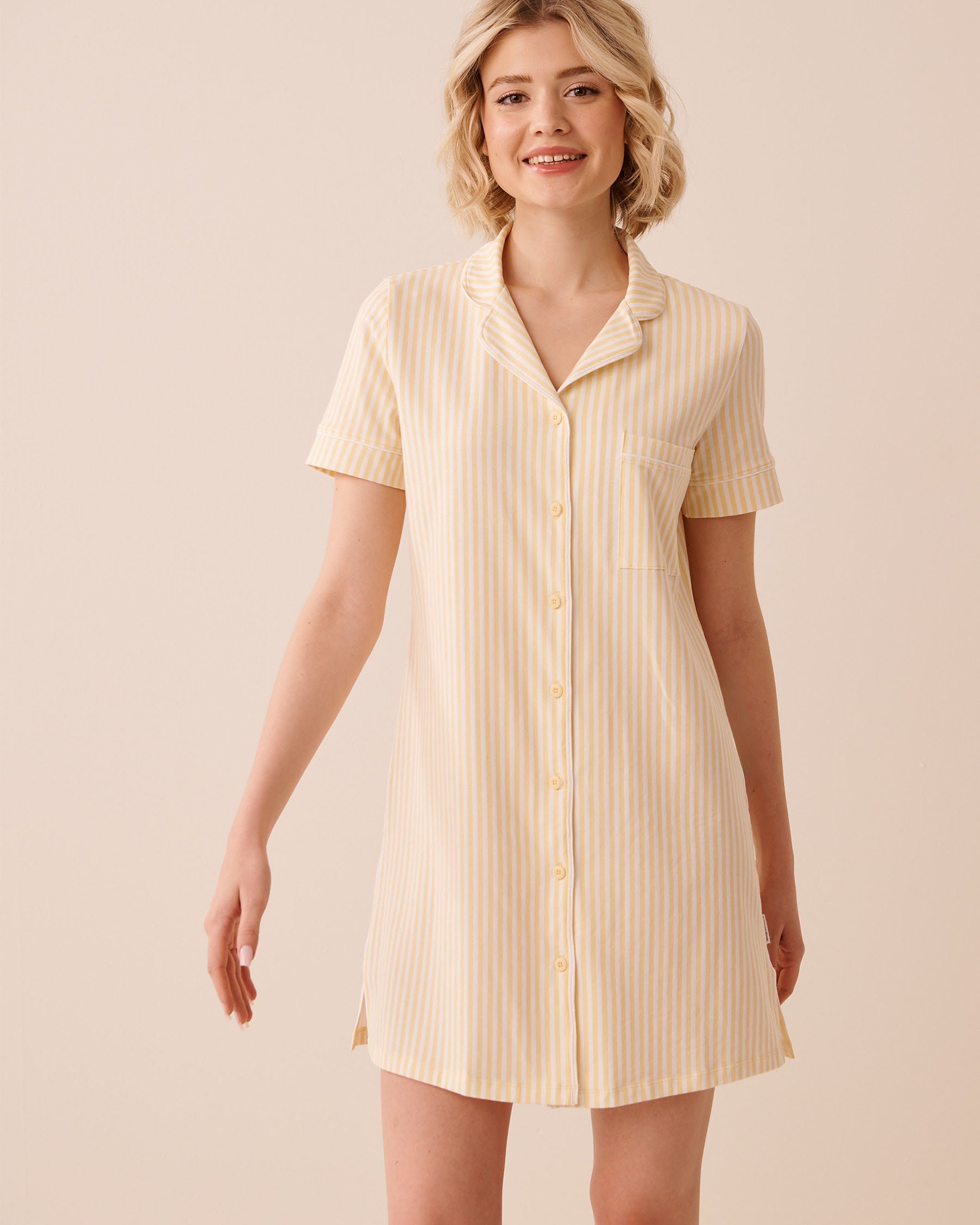 LA VIE EN ROSE Chemise de nuit boutonnée en coton Rayures jaunes 40500485 - View1