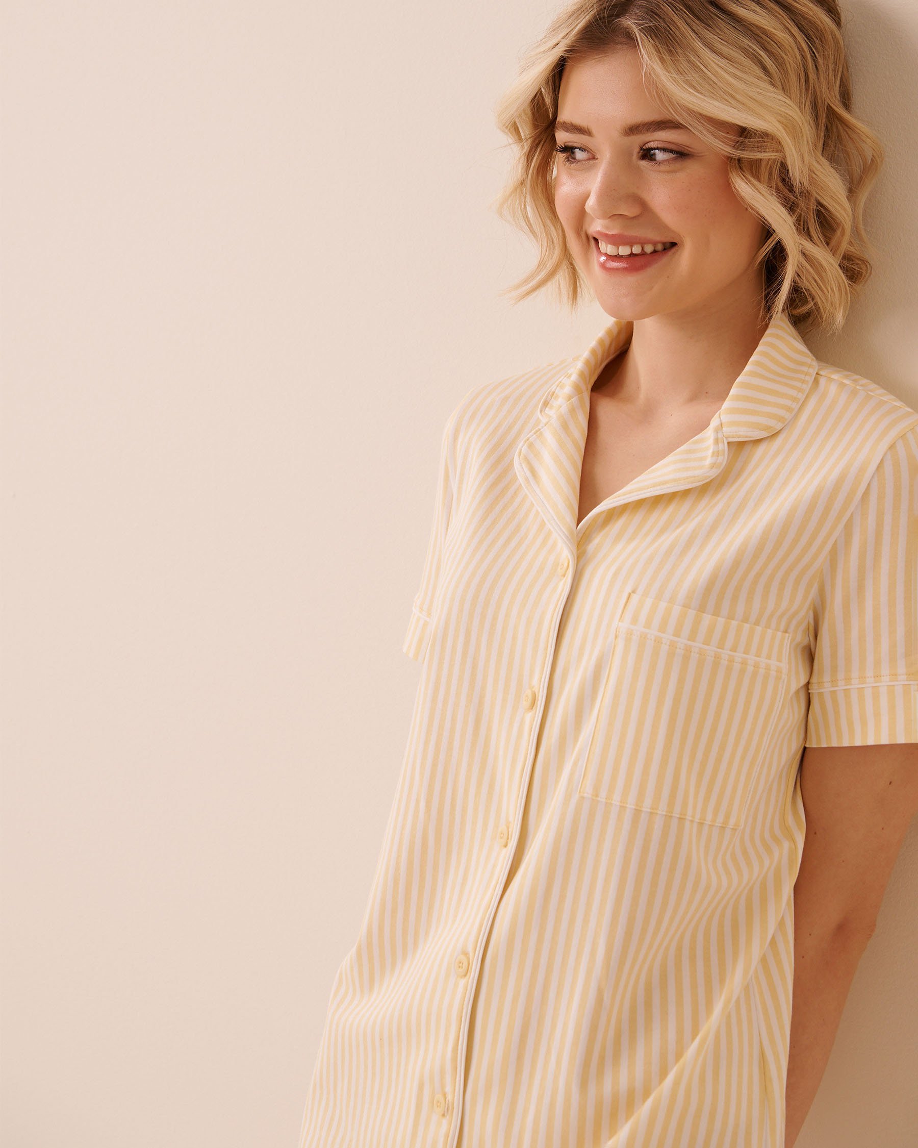 LA VIE EN ROSE Chemise de nuit boutonnée en coton Rayures jaunes 40500485 - View3