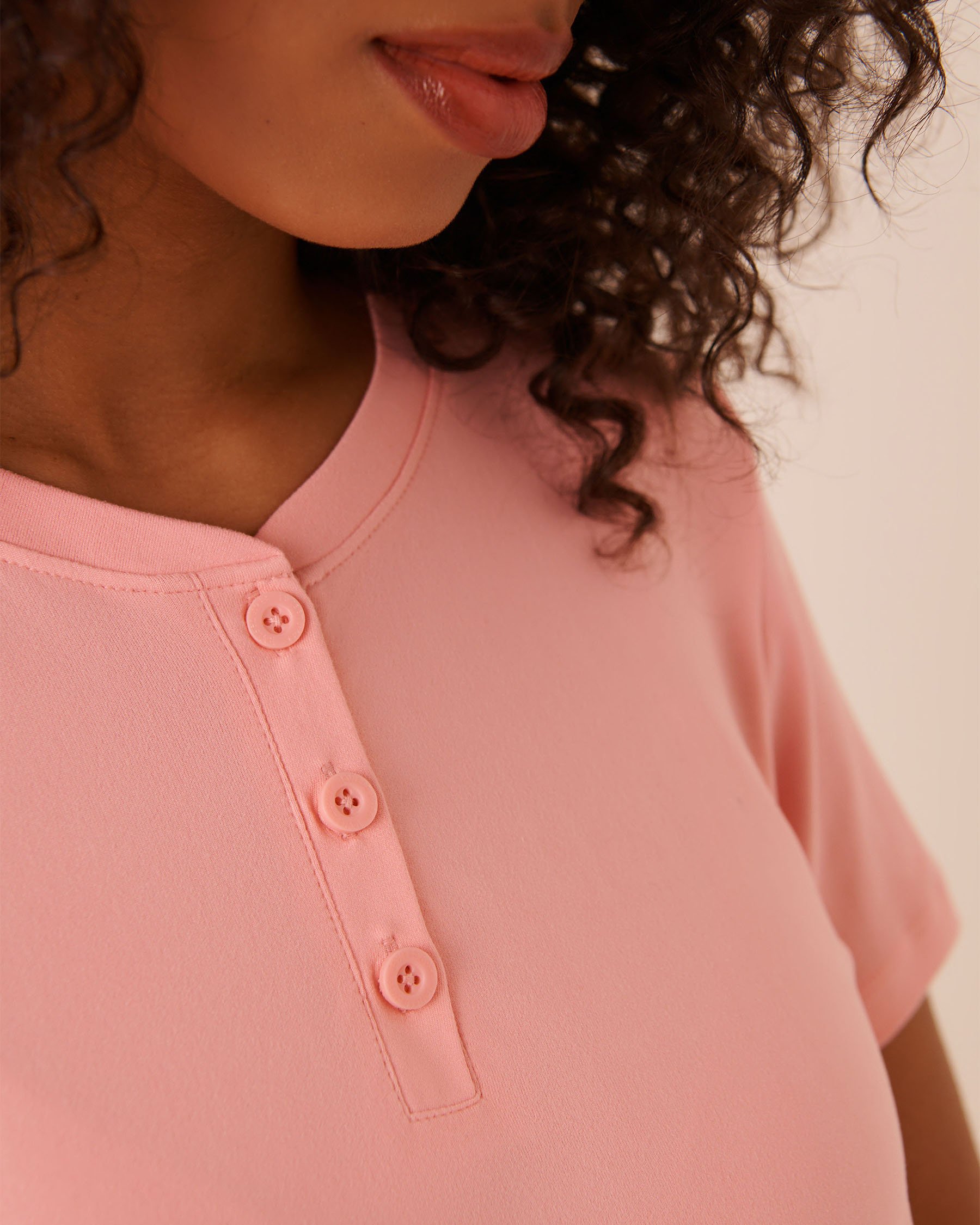 LA VIE EN ROSE Super Soft Henley T-shirt Peachy Pink 40100841 - View3