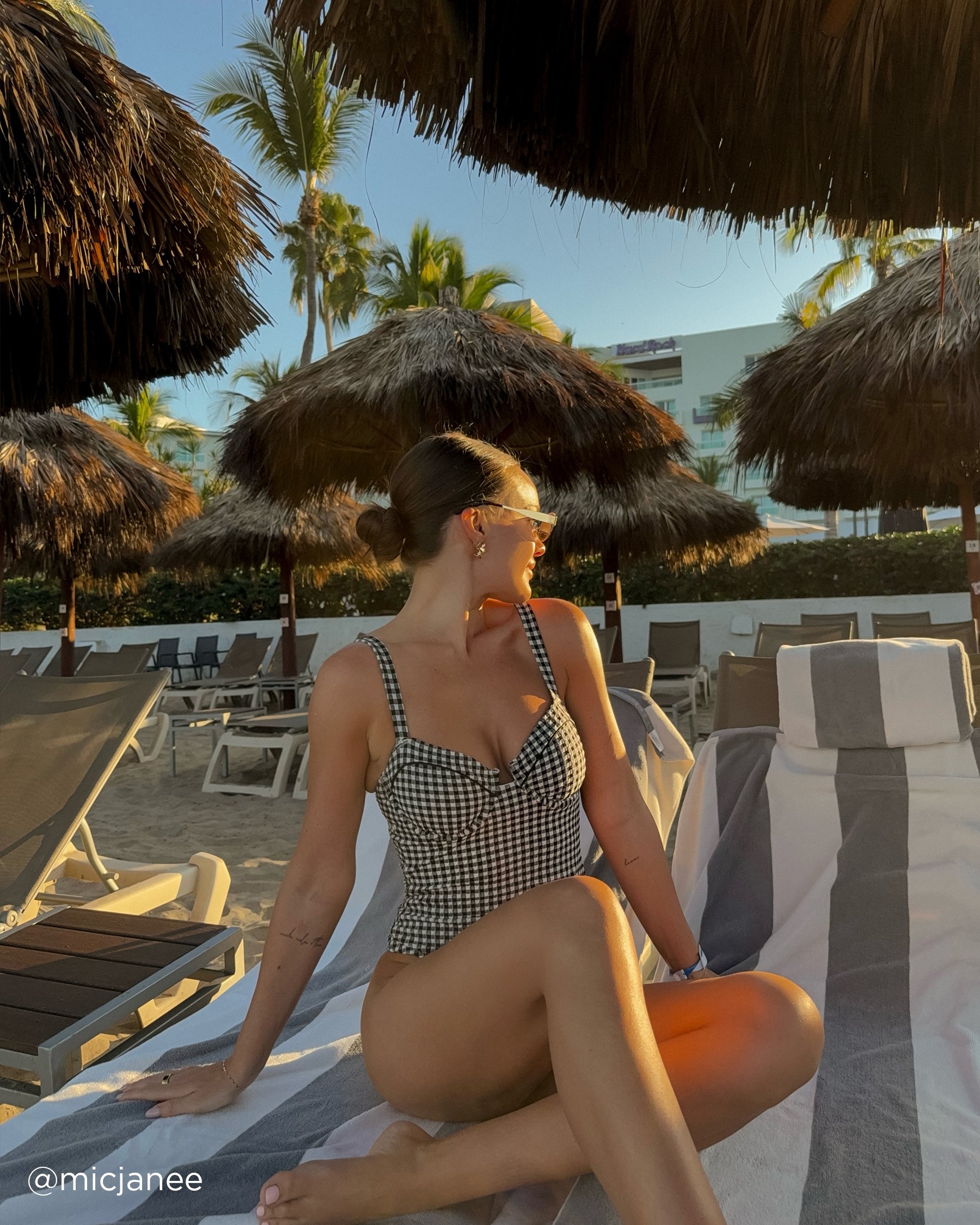 LA VIE EN ROSE AQUA BLACK GINGHAM Balconette One-piece Swimsuit Black Gingham 70400206 - View4