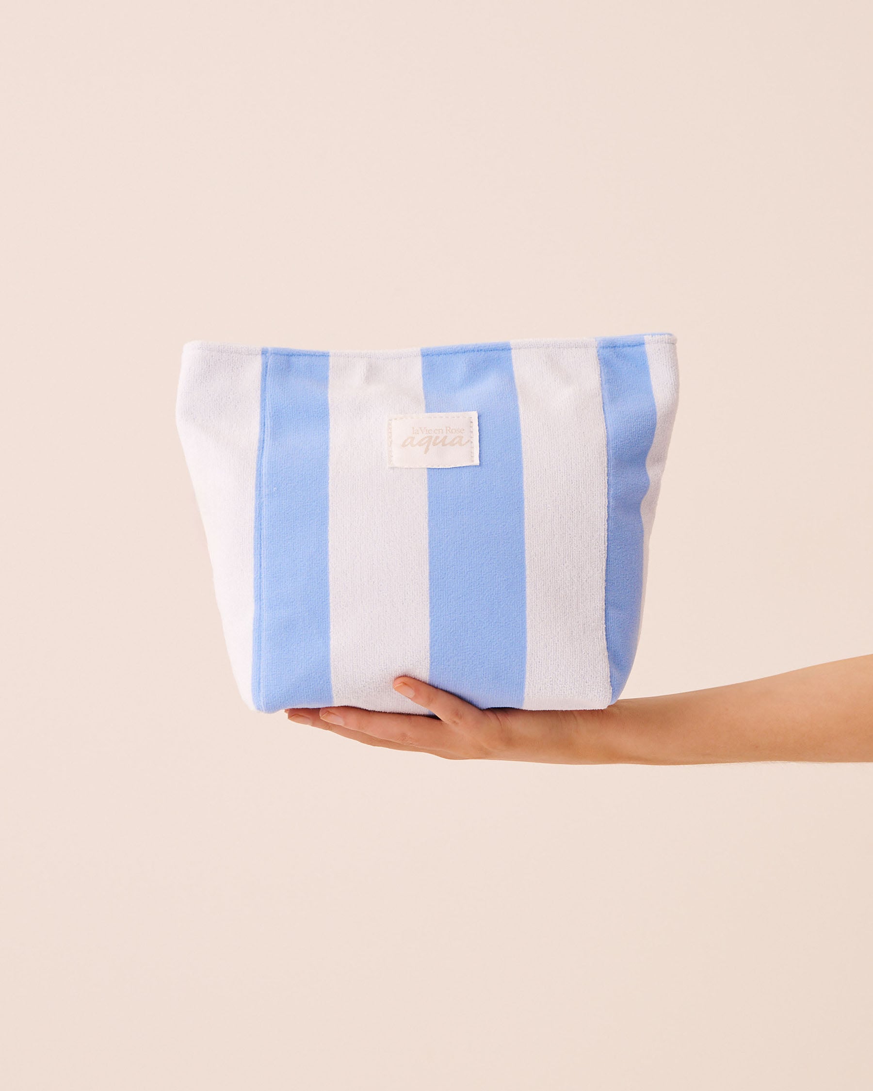 LA VIE EN ROSE AQUA Striped Terry Pouch Blue Stripes 80500134 - View1