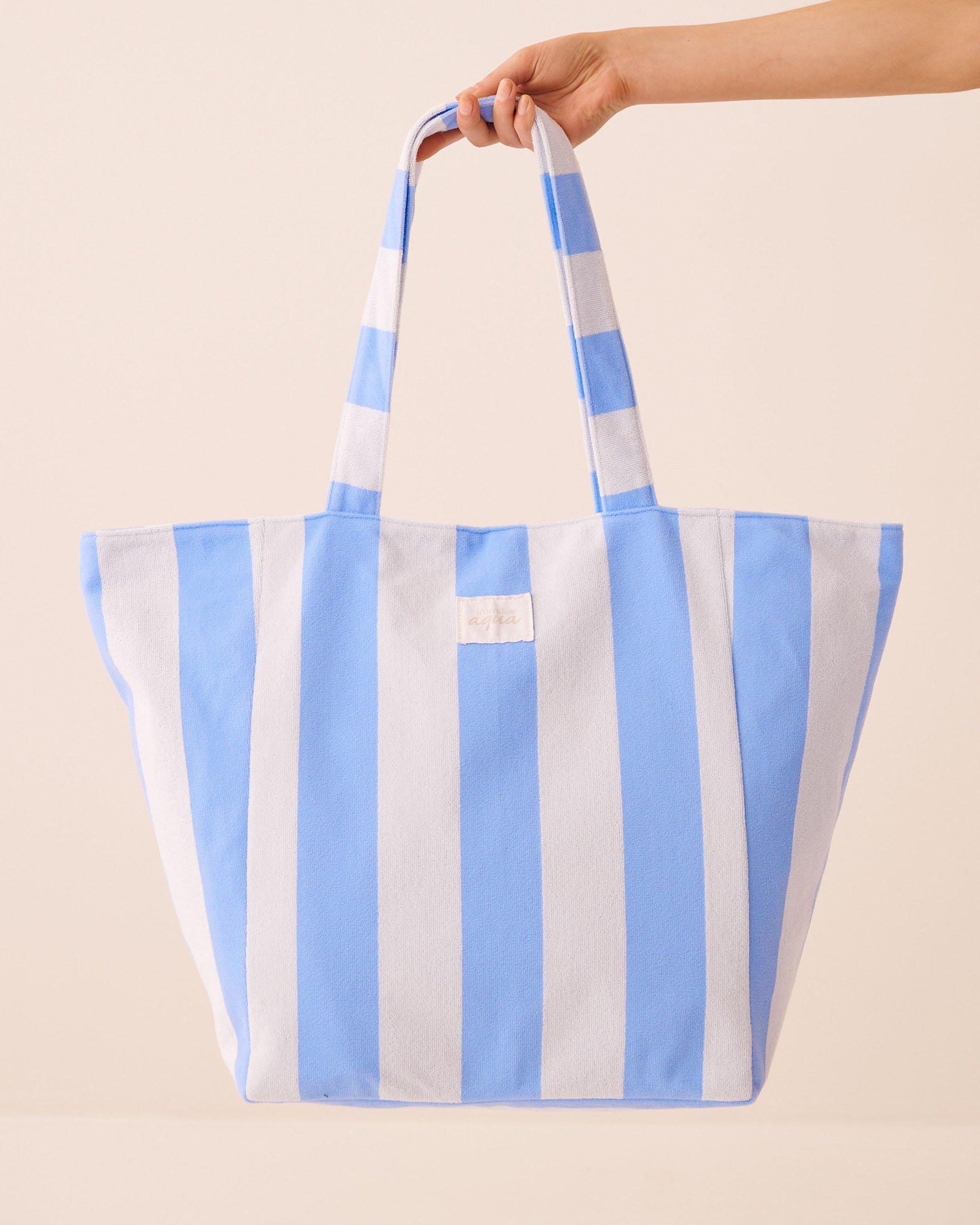LA VIE EN ROSE AQUA Striped Terry Beach Bag Blue Stripes 80500133 - View3