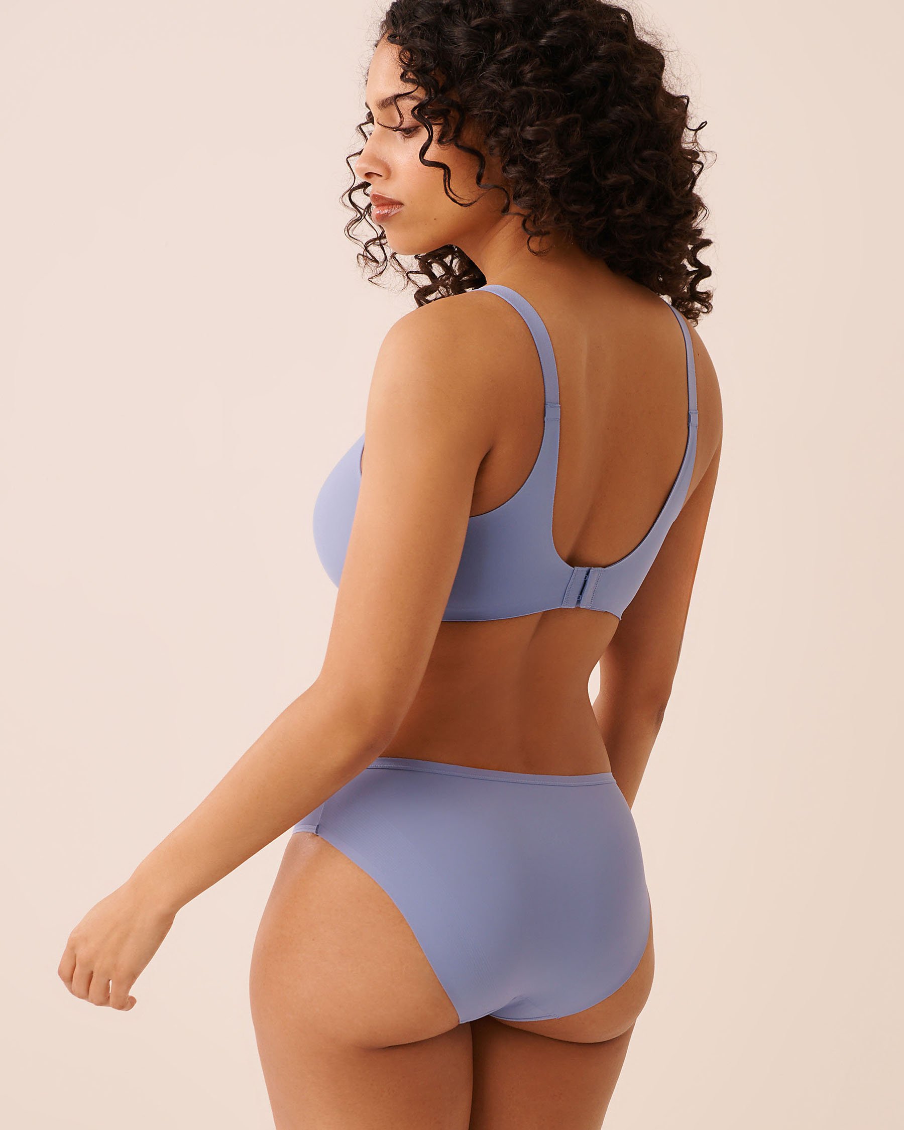 LA VIE EN ROSE Lightly Lined Sleek Back Bra Quiet Blue 10200612 - View2