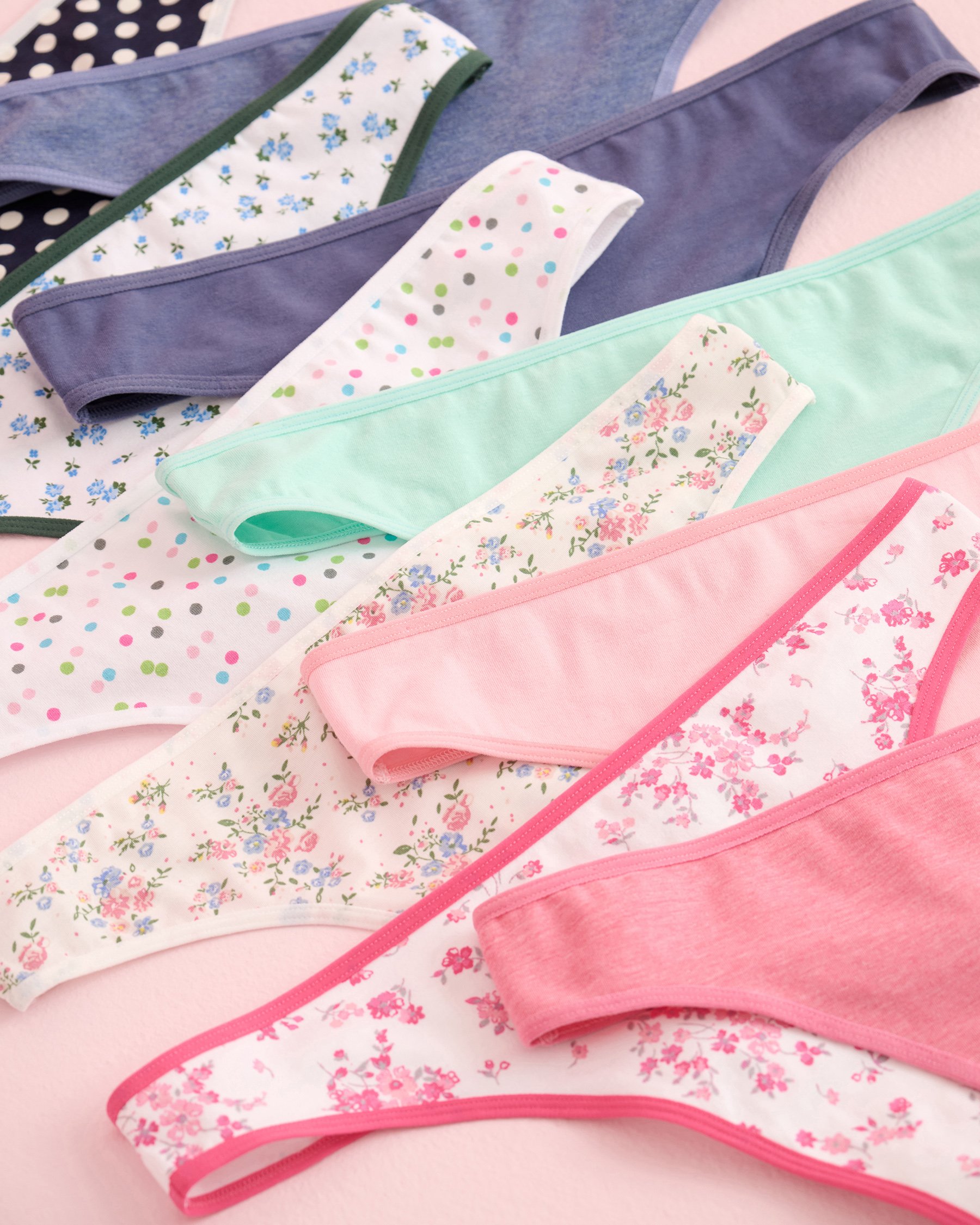 LA VIE EN ROSE Lot de 10 culottes tanga en coton Assortiment 20100783-10P - Voir3