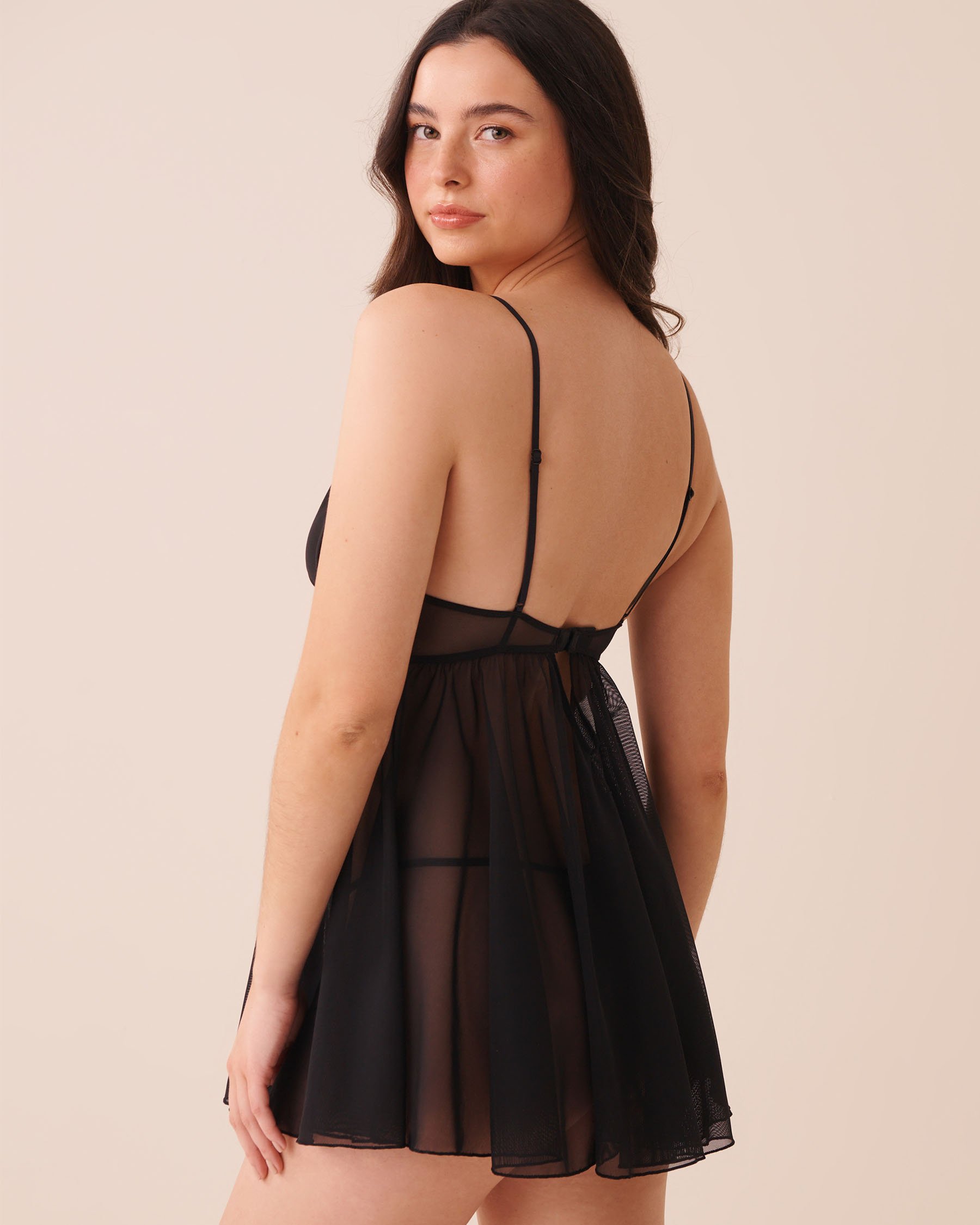 LA VIE EN ROSE Babydoll en dentelle florale et résille Noir 60500240 - View2