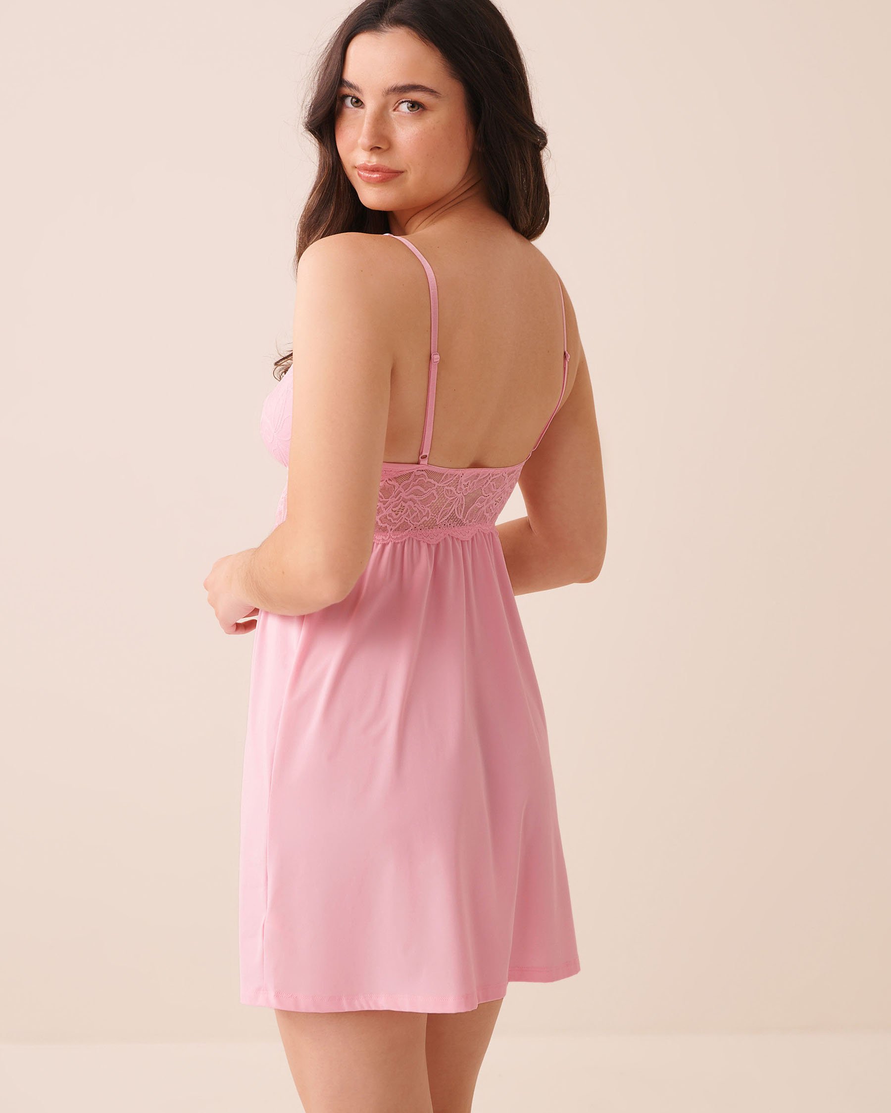 LA VIE EN ROSE Nuisette buste en dentelle Rose pétale 60500245 - View2