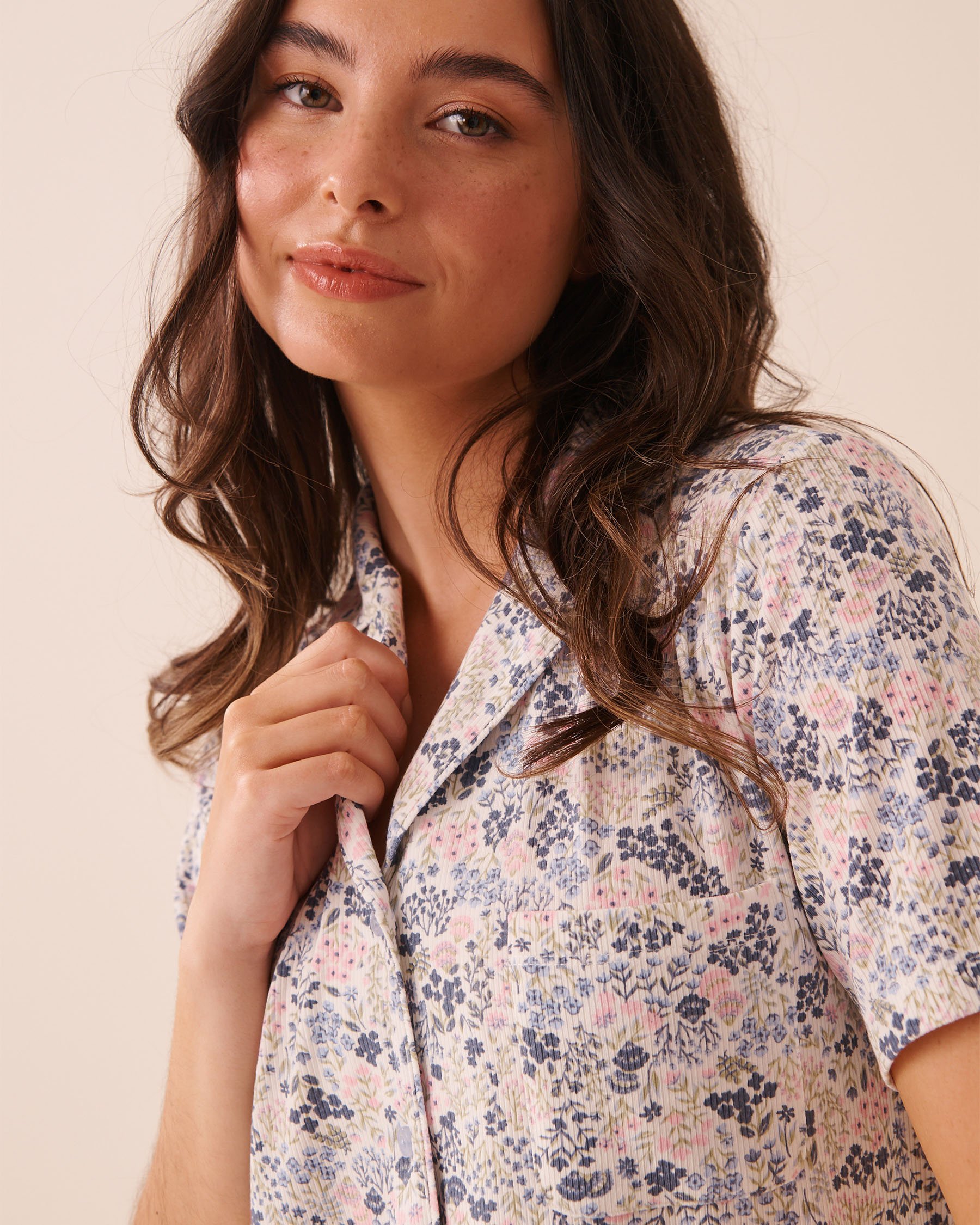 LA VIE EN ROSE Chemisier manches courtes en modal côtelé Fleurs bleues 60100197 - View3