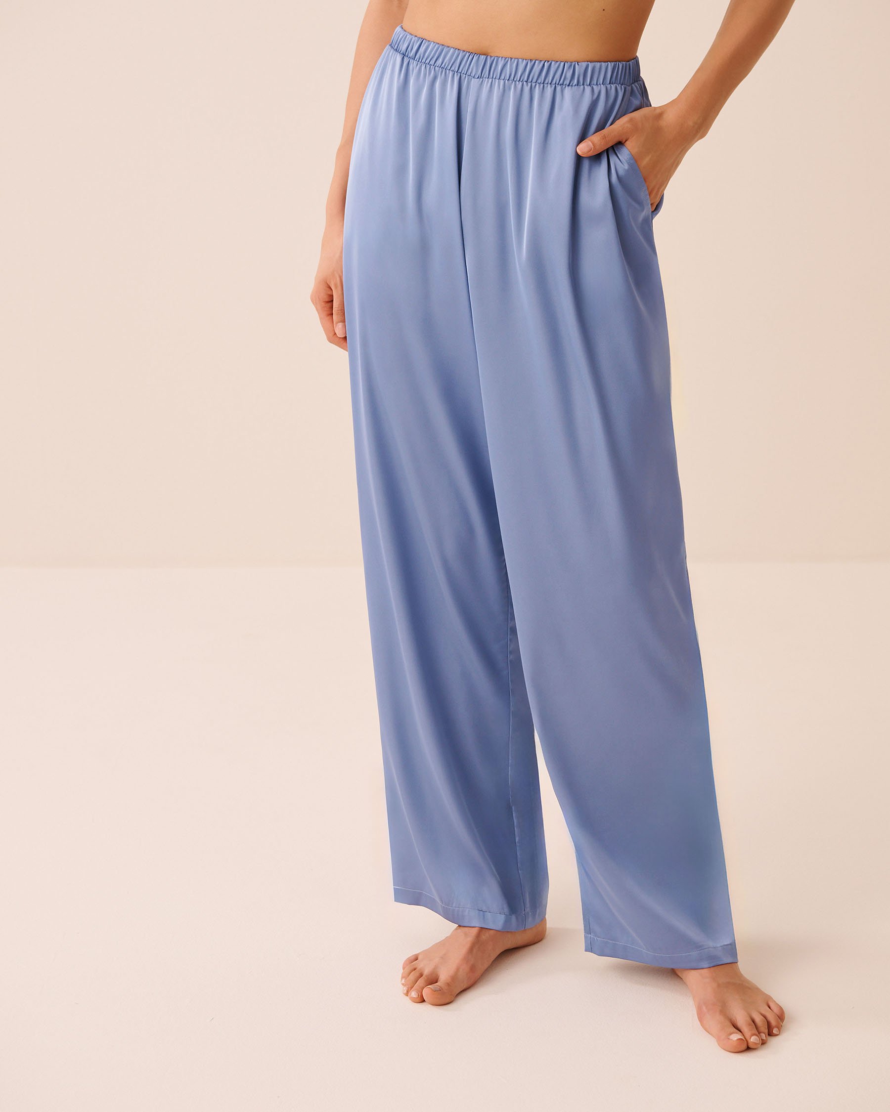 LA VIE EN ROSE Short Sleeve Satin Pajama Set Quiet Blue 60400076 - View4