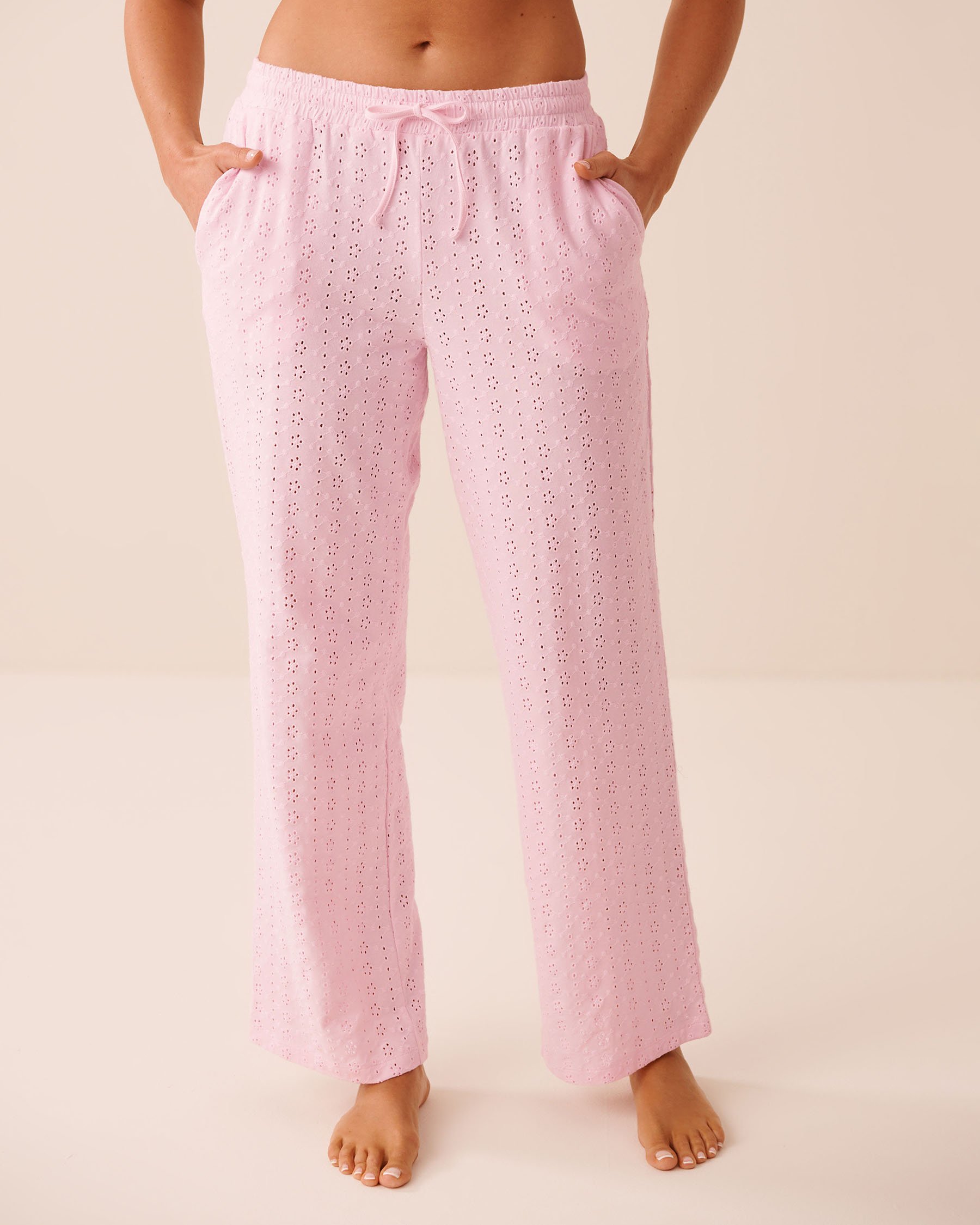 LA VIE EN ROSE Pantalon de pyjama en coton à broderie anglaise Rose 40200854 - View1