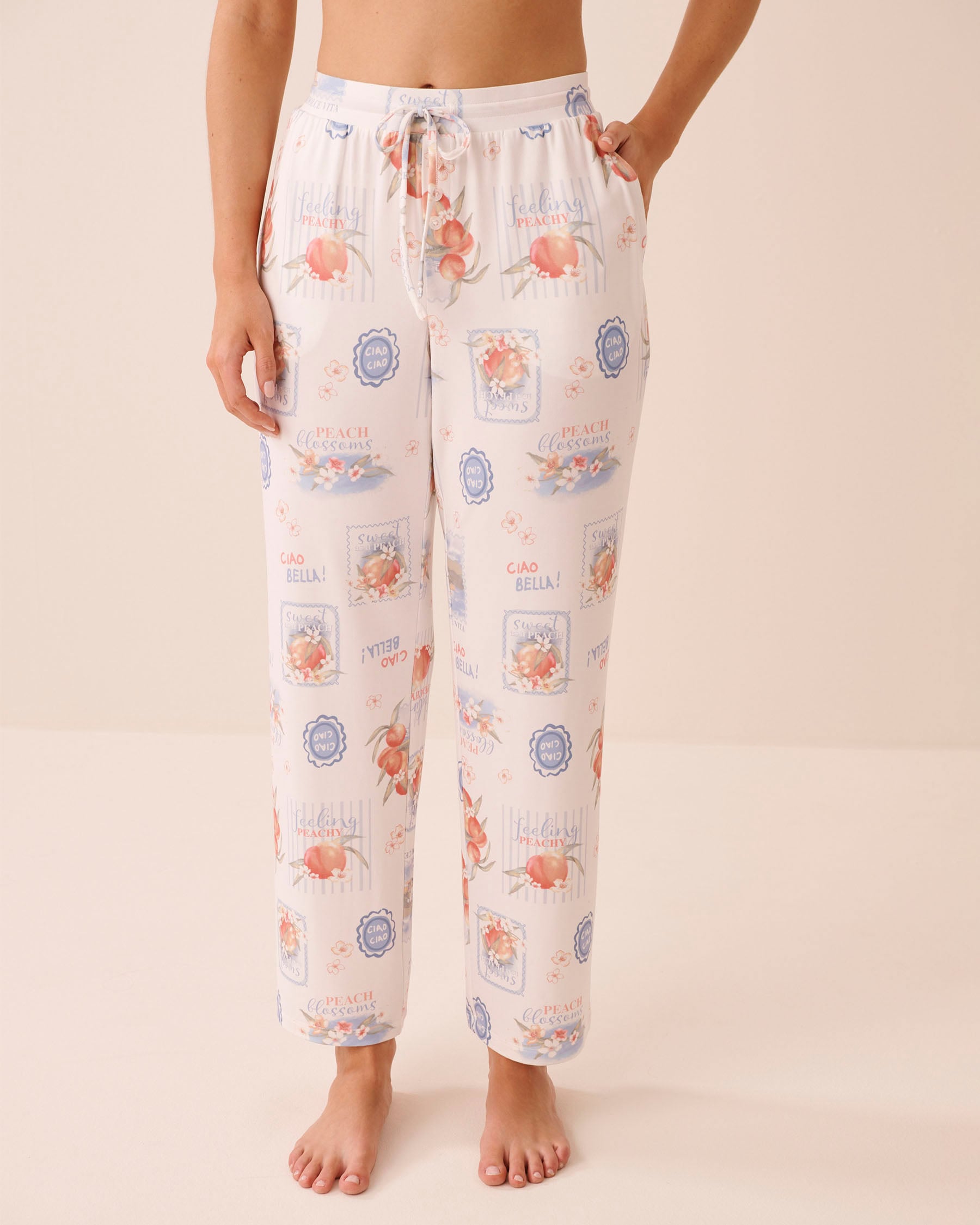 LA VIE EN ROSE Dolce Vita Print Super Soft Pajama Pants White/Peaches 40200848 - View1