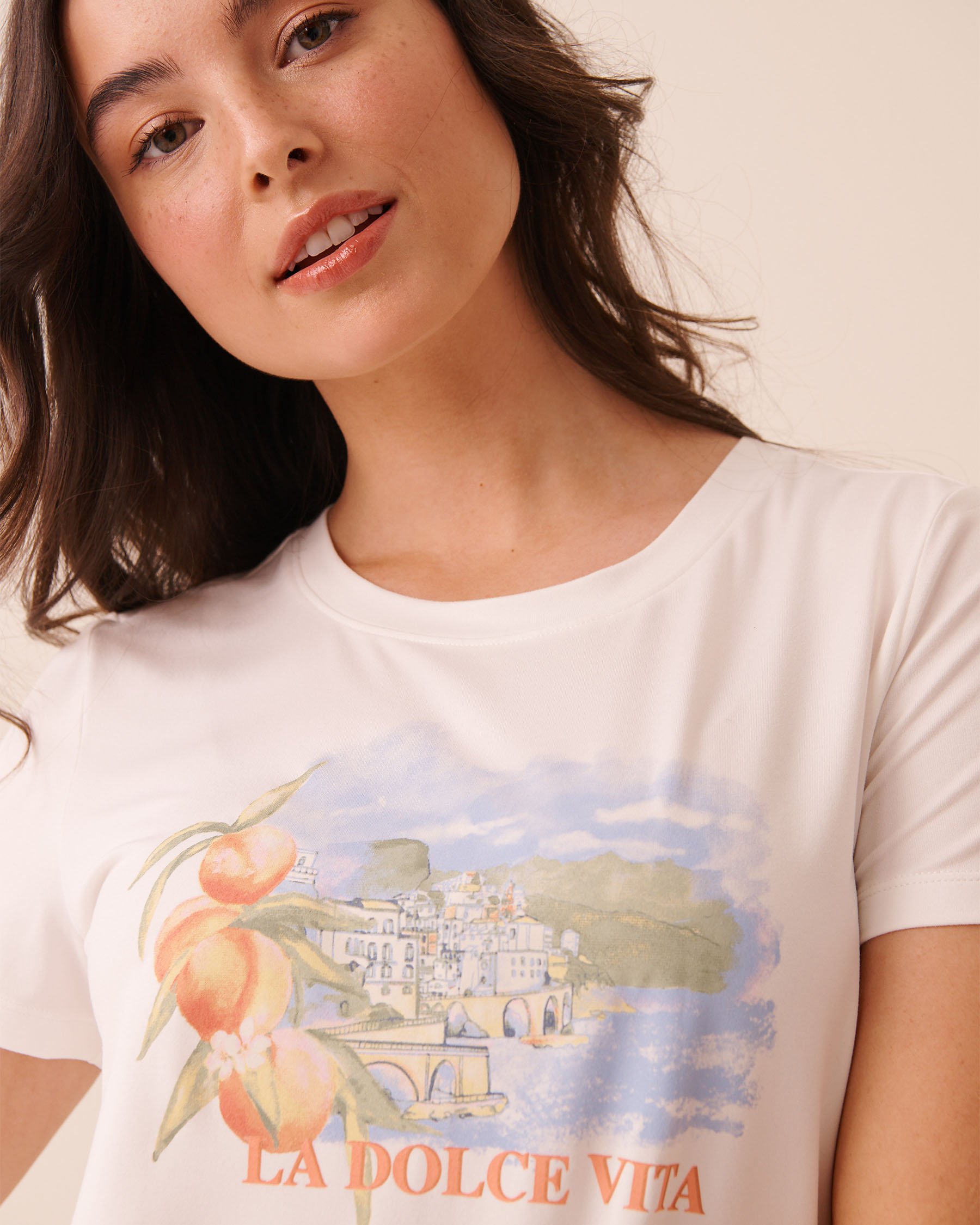 LA VIE EN ROSE Dolce Vita Print Super Soft T-shirt White 40100864 - View3