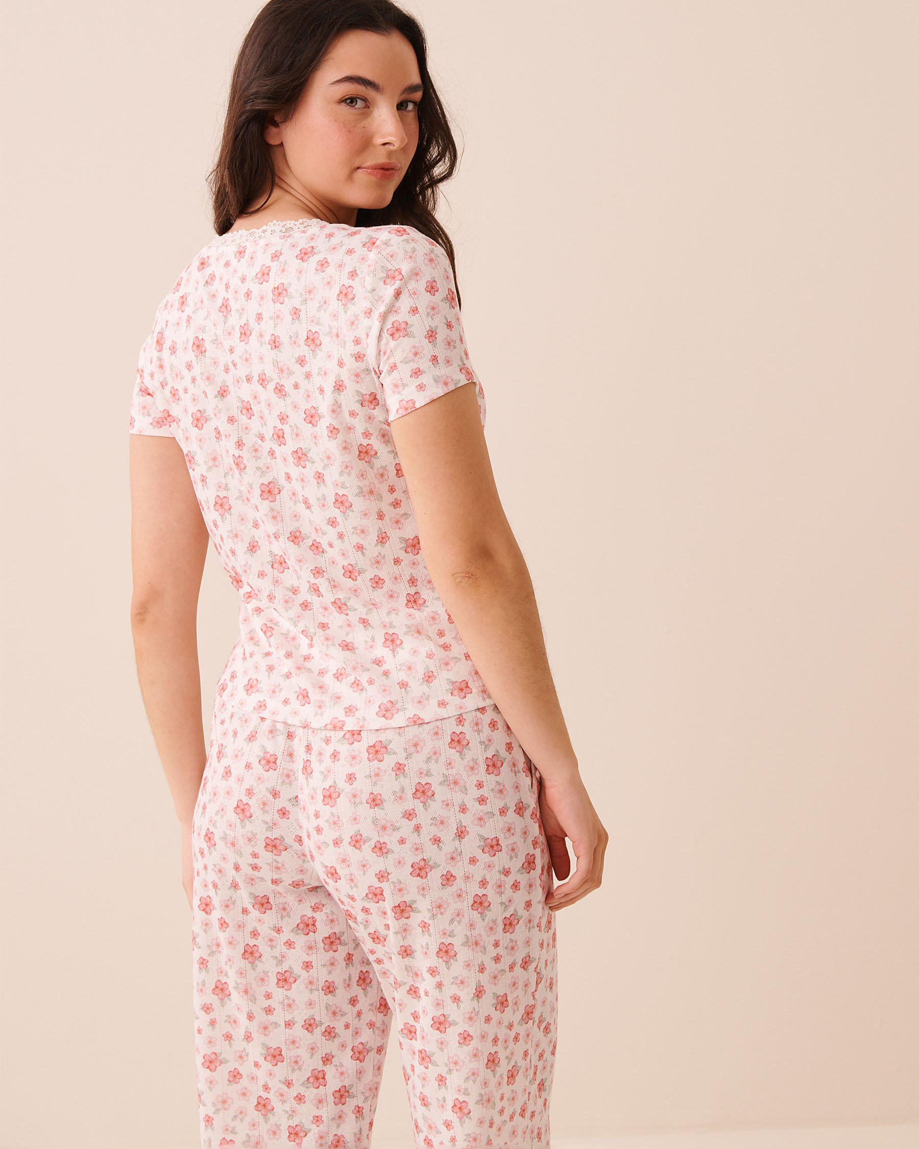 LA VIE EN ROSE Hibiscus Print Lace Trim Pointelle T-shirt White 40100870 - View2