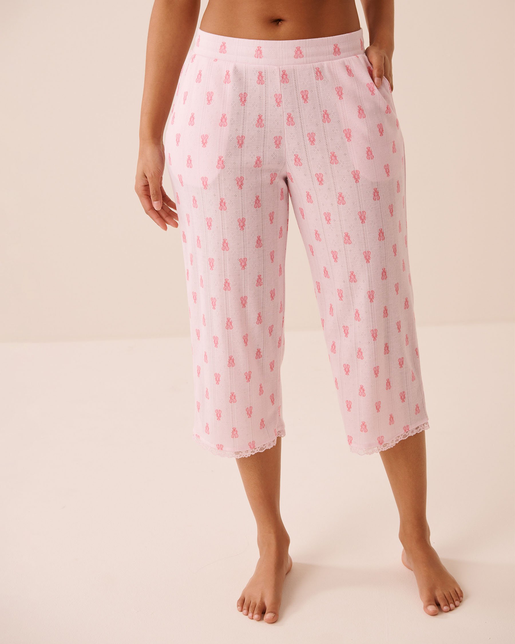 LA VIE EN ROSE Lobster Print Lace Trim Pointelle Pajama Capris Pink 40200851 - View1