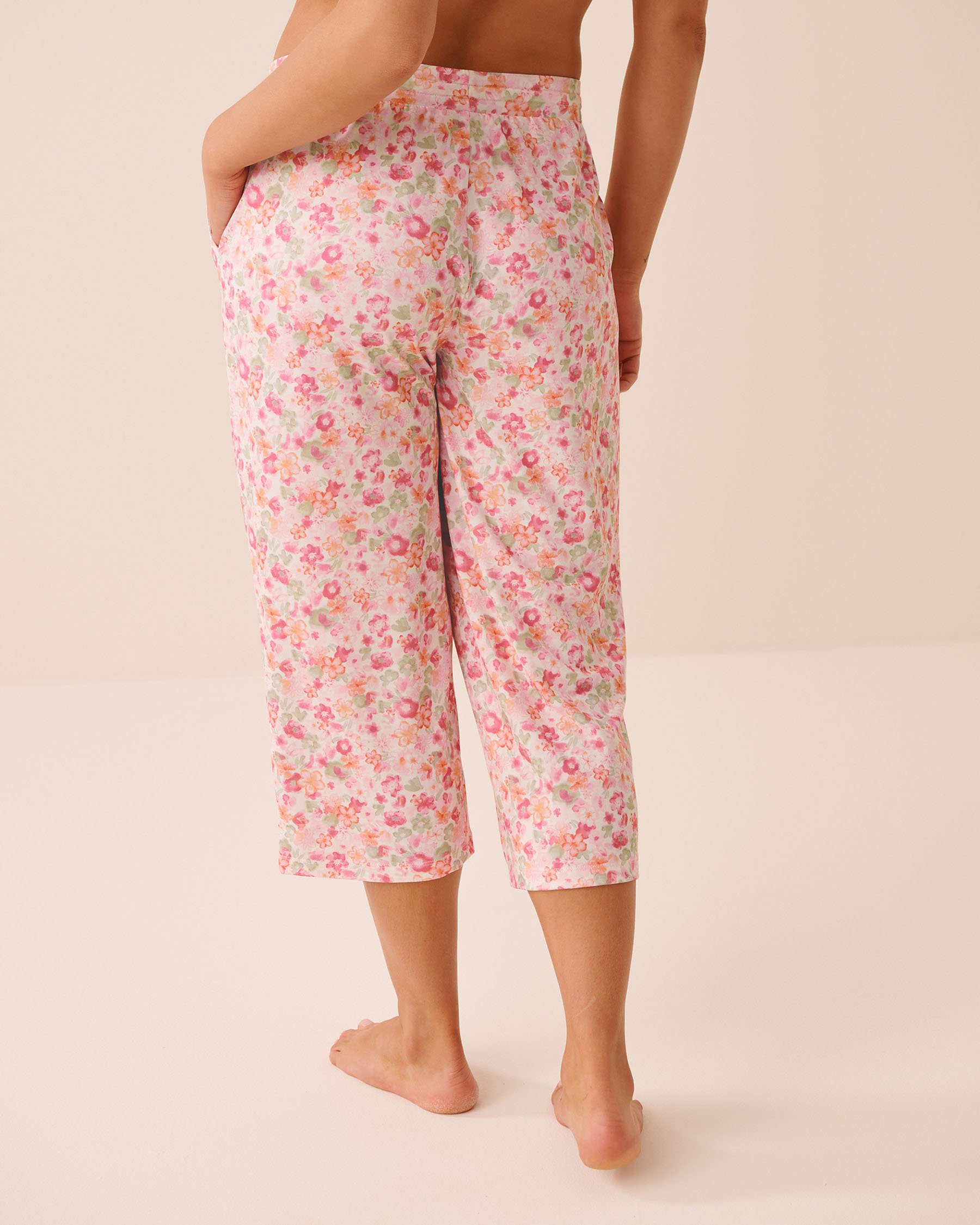 LA VIE EN ROSE Capri de pyjama ultra doux imprimé floral aquarelle Floral aquarelle 40200842 - View2